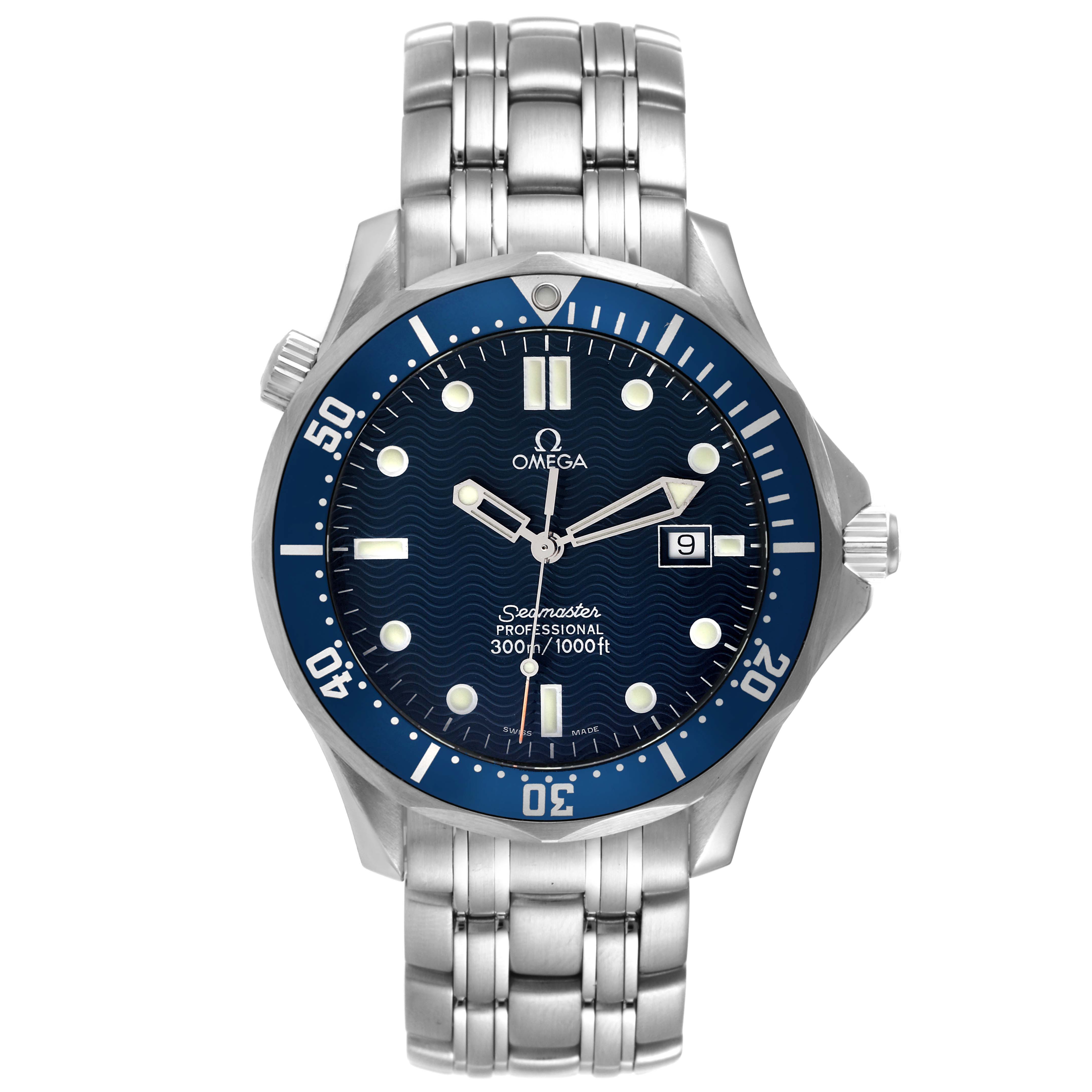 The image shows a front view of the Omega Seamaster 2541.80.00 Men's Stainless Steel  2541.80.00 Men's Stainless Steel  watch displaying the dial, bezel, hands, date window, and stainless steel bracelet.