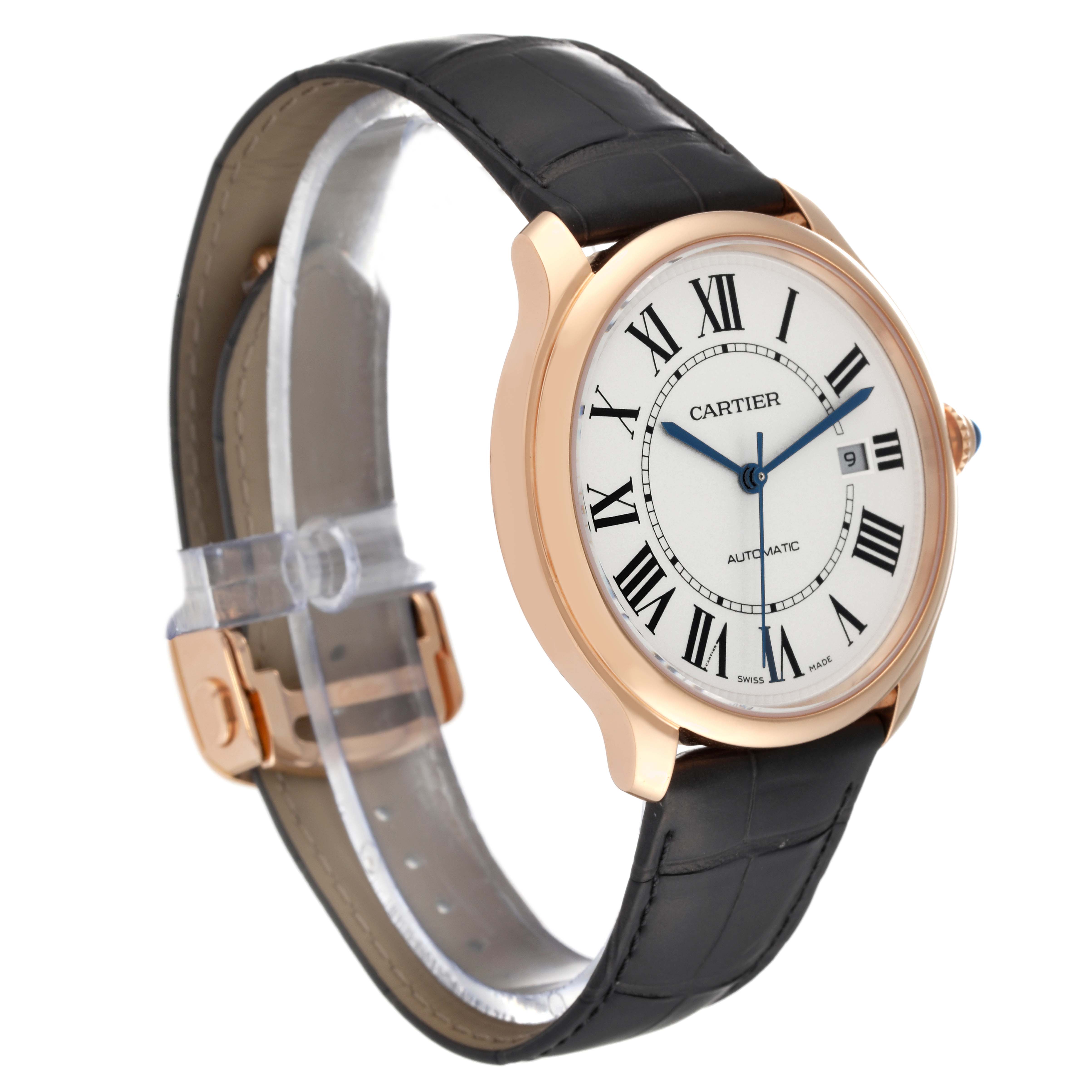 The Cartier Ronde WGRN0011 Men
s Rose Gold Silver Dial WGRN0011 Men
s Rose Gold Silver Dial watch is shown at a slight angle, showcasing its face, leather strap, and clasp.