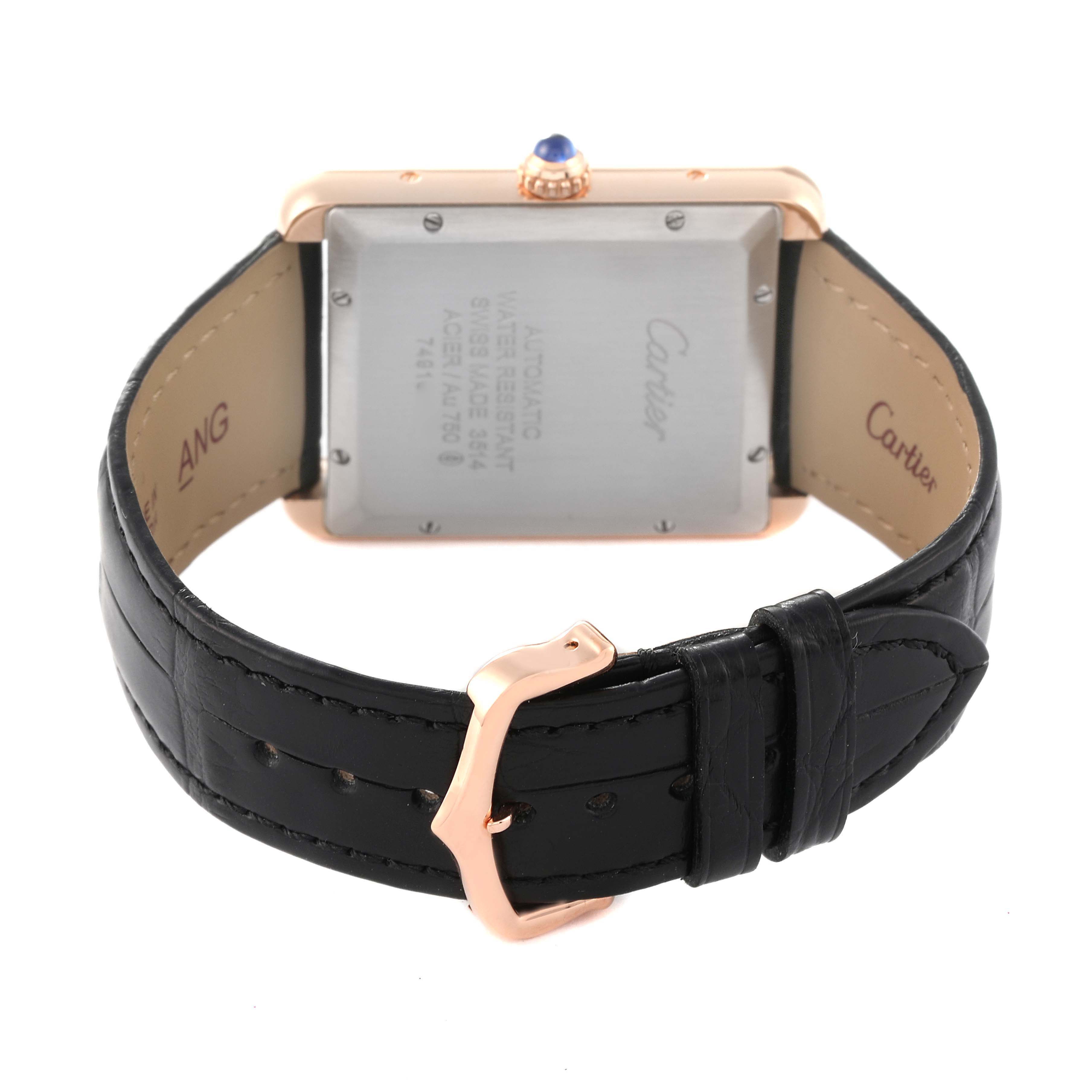 This image shows the back view of a Cartier Tank Solo W5200026 Men
s Rose Gold Silver Dial W5200026 Men
s Rose Gold Silver Dial watch, displaying its case back, leather strap, and buckle.