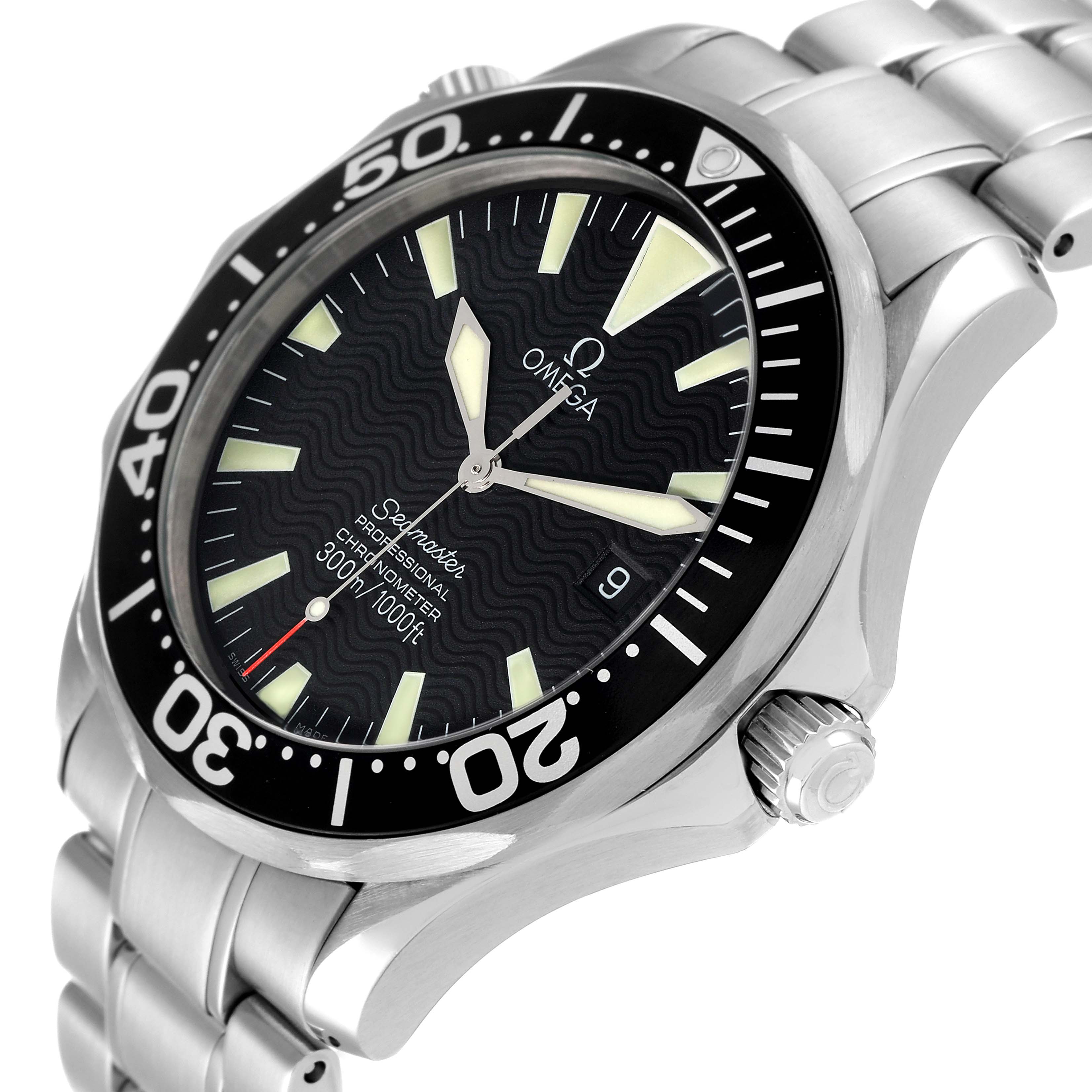 The image shows the Omega Seamaster 2254.50.00 Men's Stainless Steel Black Dial 2254.50.00 Men's Stainless Steel Black Dial's face, bezel, crown, and part of its metal bracelet at a slight angle.