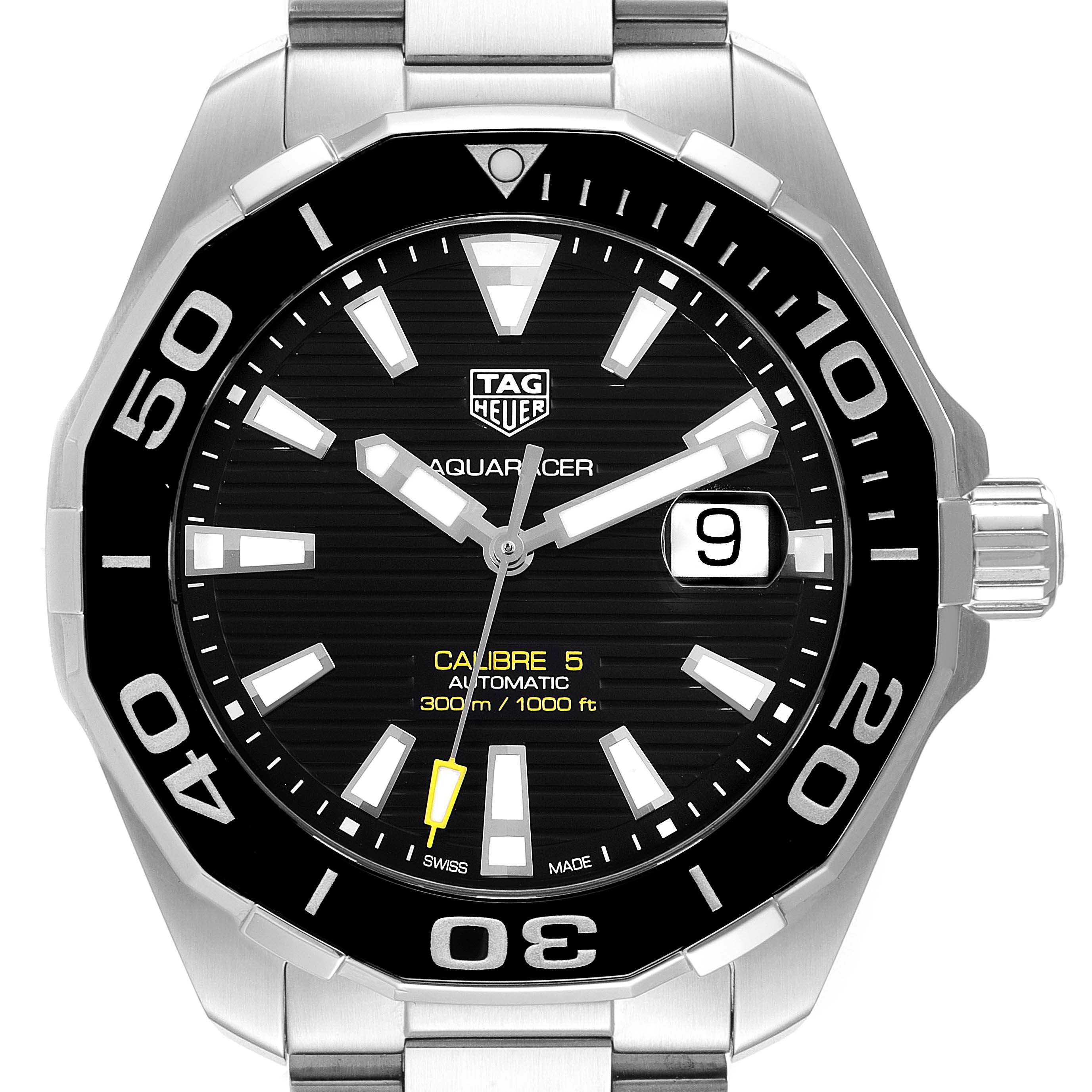 This image shows a front view of a Tag Heuer Aquaracer WAY201A.BA0927 Men's Stainless Steel Black Dial WAY201A.BA0927 Men's Stainless Steel Black Dial watch, highlighting its dial, bezel, and date display.