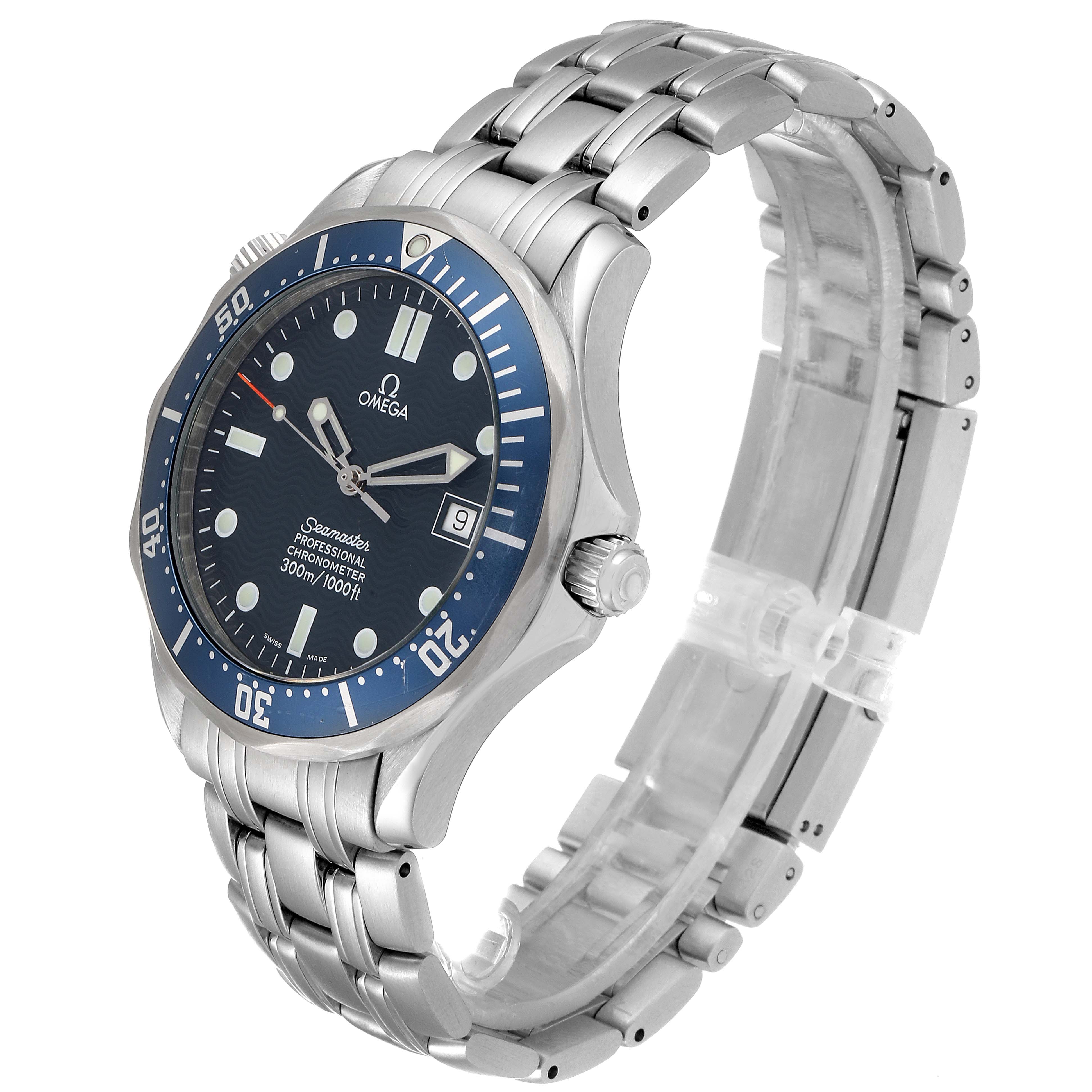 The image shows an angled view of the Omega Seamaster 2531.80.00 Men
s Stainless Steel Blue Dial 2531.80.00 Men
s Stainless Steel Blue Dial watch, highlighting its face, bezel, crown, and metal bracelet.