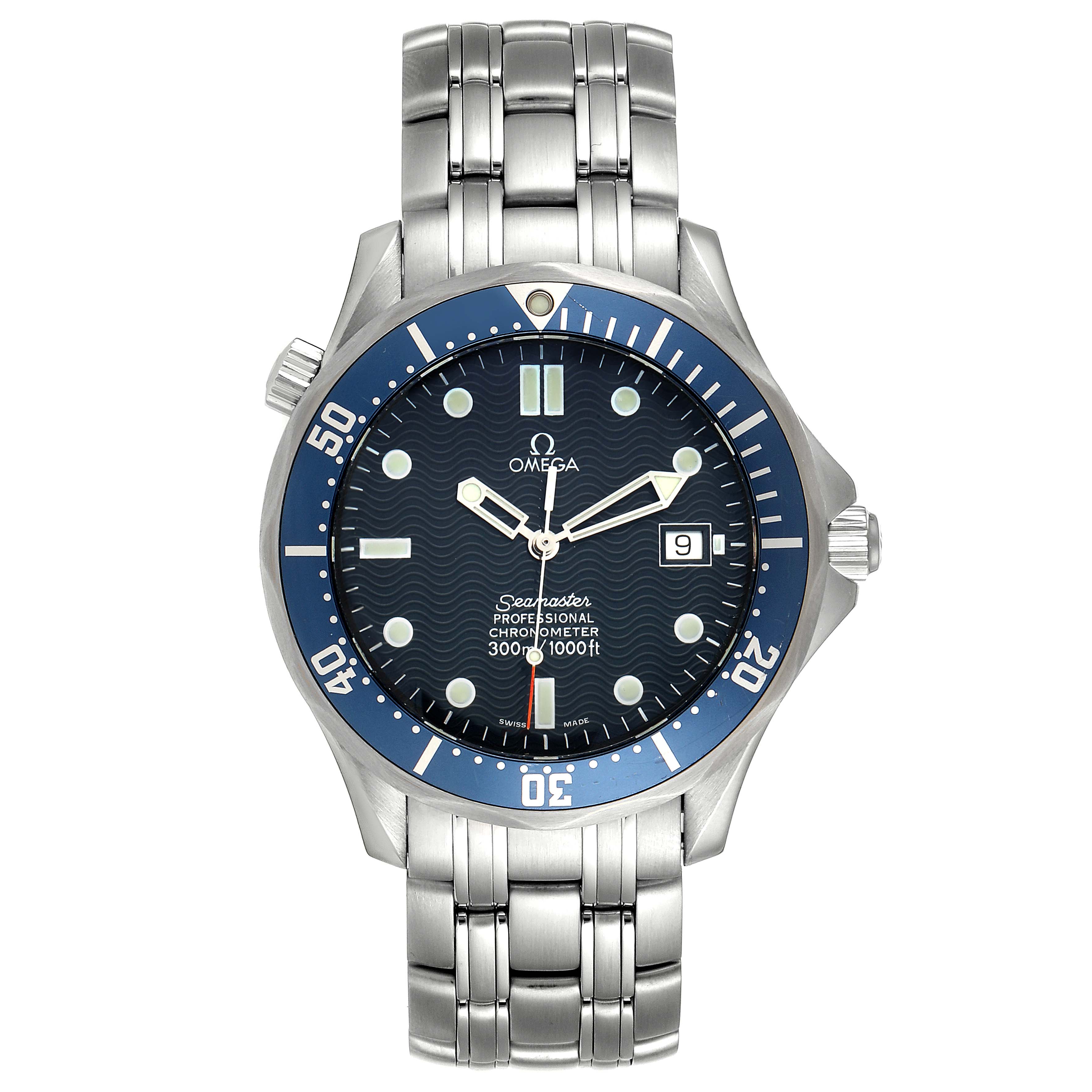 This image shows a frontal view of the Omega Seamaster 2531.80.00 Men
s Stainless Steel Blue Dial 2531.80.00 Men
s Stainless Steel Blue Dial, displaying its dial, bezel, hands, bracelet, and date window.