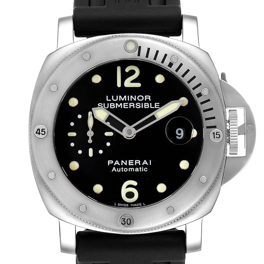 The image shows a front view of the dial and crown guard of a Panerai Luminor Submersible watch.