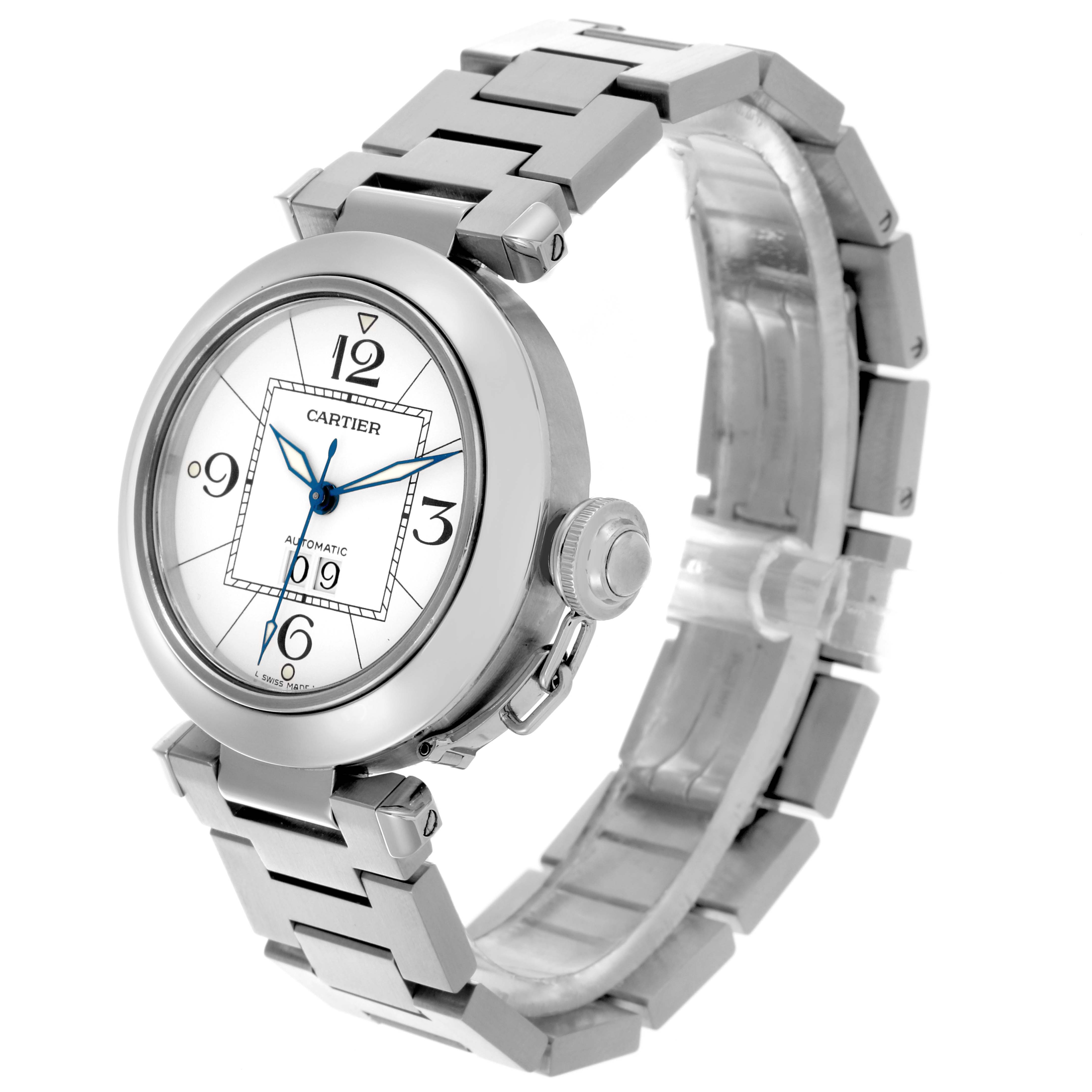 The Cartier Pasha W31055M7 Men
s Stainless Steel White Dial W31055M7 Men
s Stainless Steel White Dial watch is shown at a three-quarter angle highlighting the face, bezel, crown, and metal bracelet.