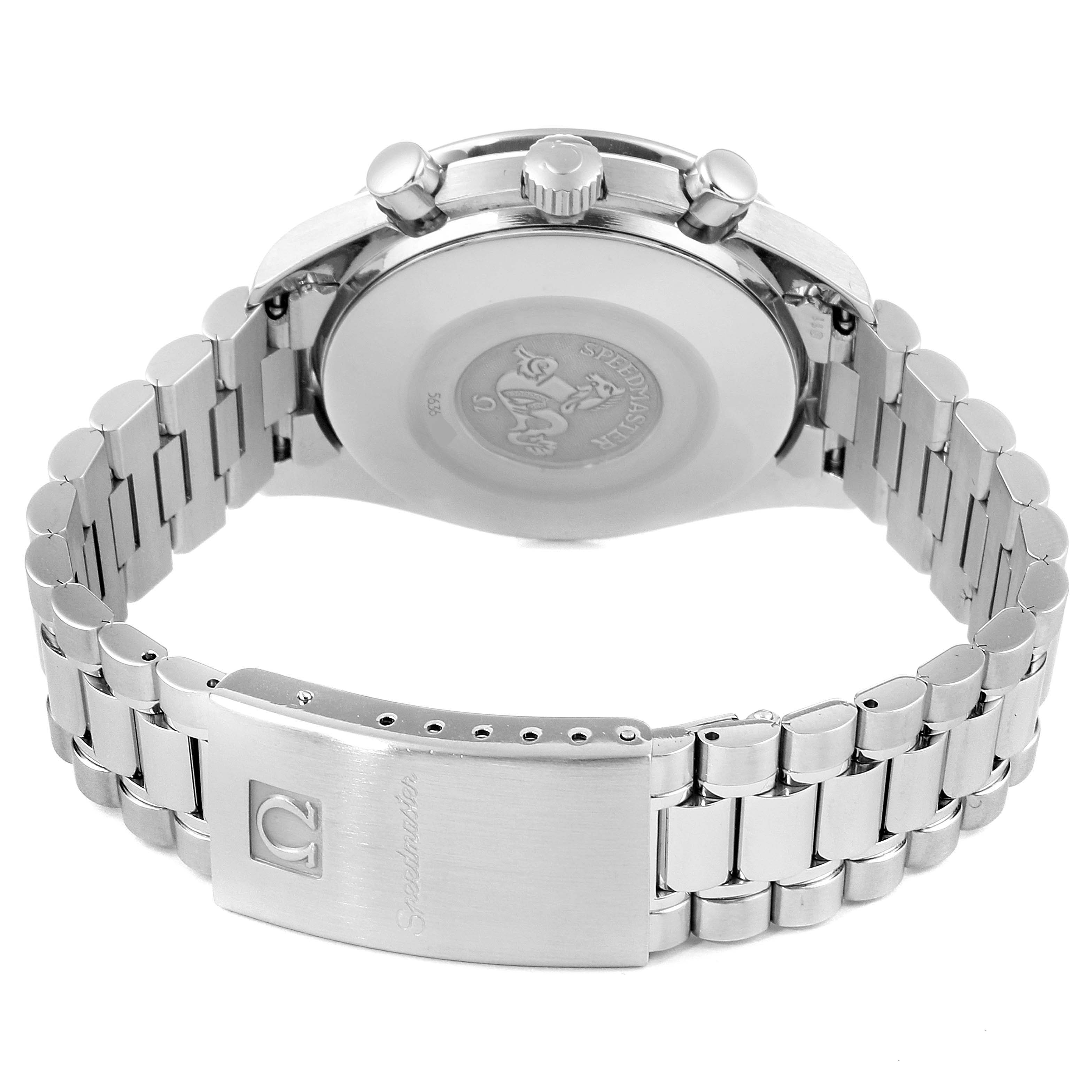 The image shows the back case, clasp, and bracelet of an Omega Speedmaster 3510.50.00 Men
s Stainless Steel Black Dial 3510.50.00 Men
s Stainless Steel Black Dial watch.