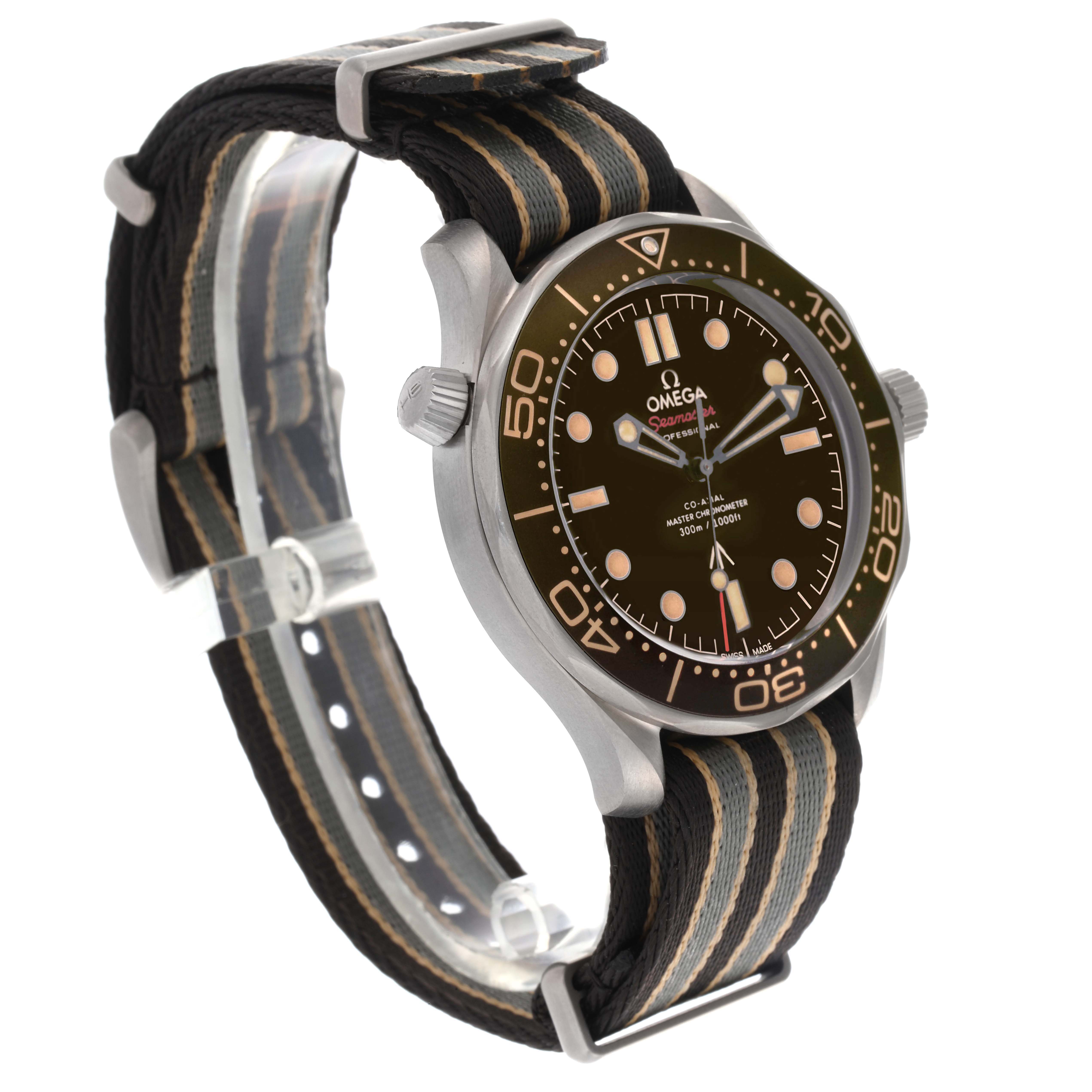 The Omega Seamaster 210.92.42.20.01.001 Men's Titanium Brown Dial 210.92.42.20.01.001 Men's Titanium Brown Dial watch is shown at a three-quarter angle, highlighting its face, bezel, case, and NATO strap.