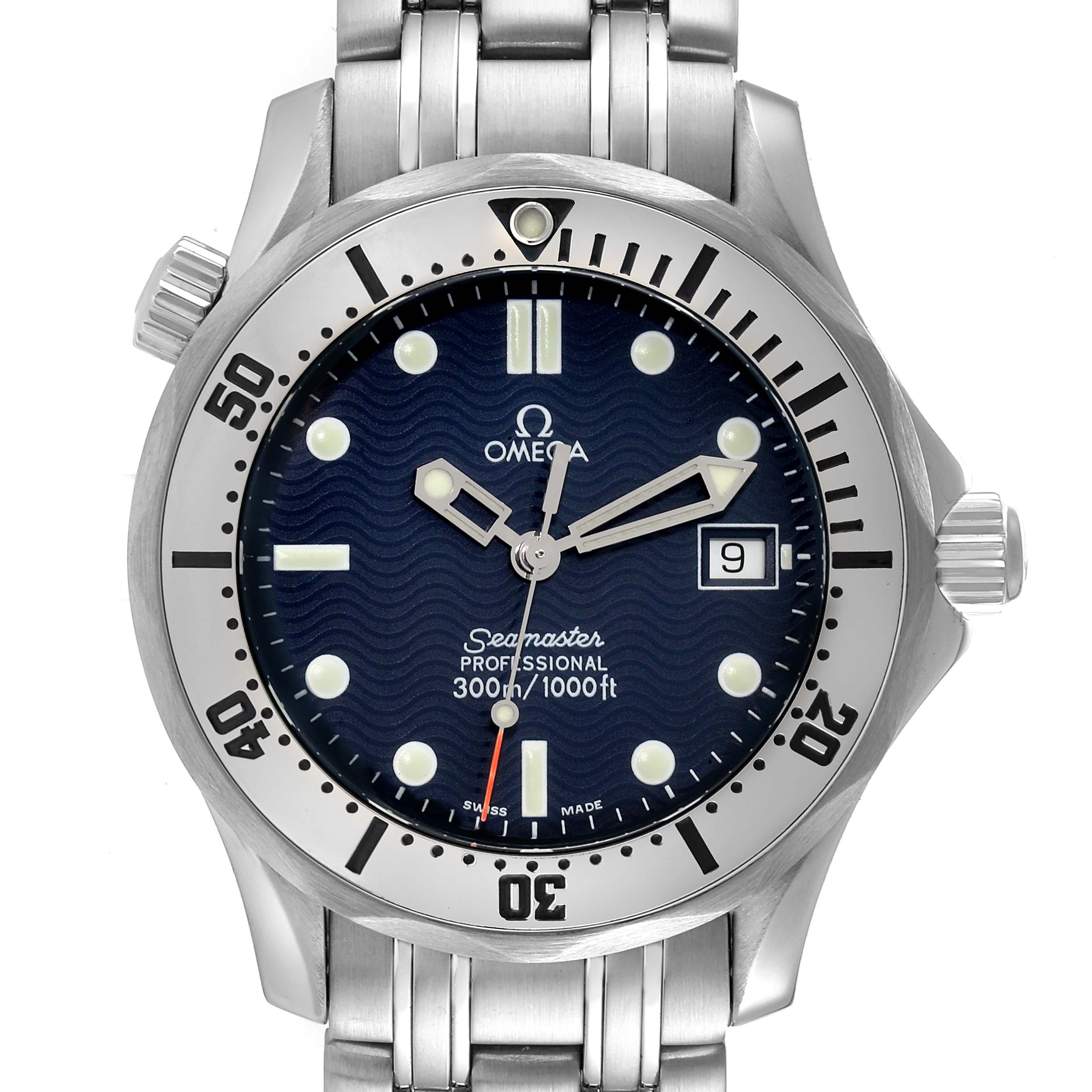 This image shows a front view of the Omega Seamaster 2562.80.00 Men's Stainless Steel Blue Dial 2562.80.00 Men's Stainless Steel Blue Dial watch, highlighting the dial, bezel, and part of the stainless steel bracelet.