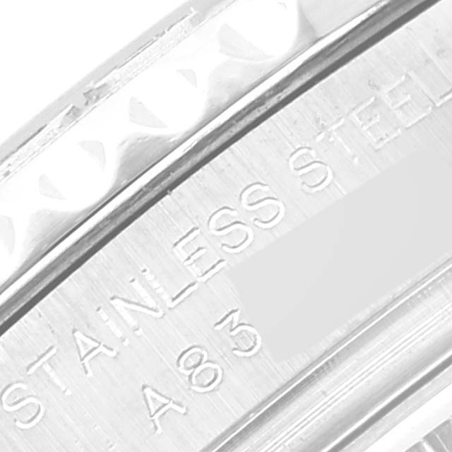 Close-up of the stainless steel edge and engraving on a Rolex Yacht-Master 169622 Women
s Stainless Steel Silver Dial 169622 Women
s Stainless Steel Silver Dial watch.