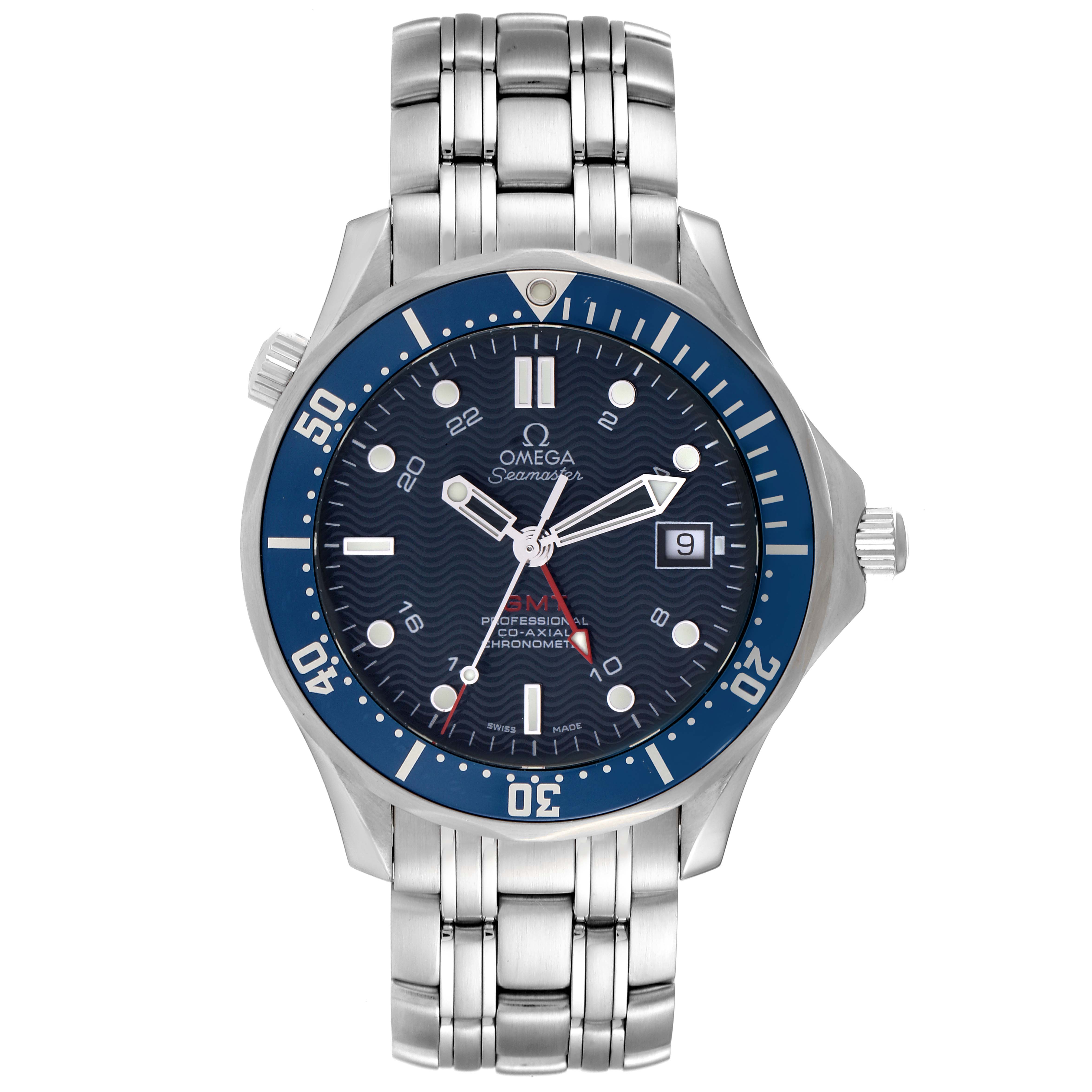 The image shows a front view of the Omega Seamaster 2535.80.00 Men's Stainless Steel Blue Dial 2535.80.00 Men's Stainless Steel Blue Dial watch, highlighting its face, bezel, and bracelet.