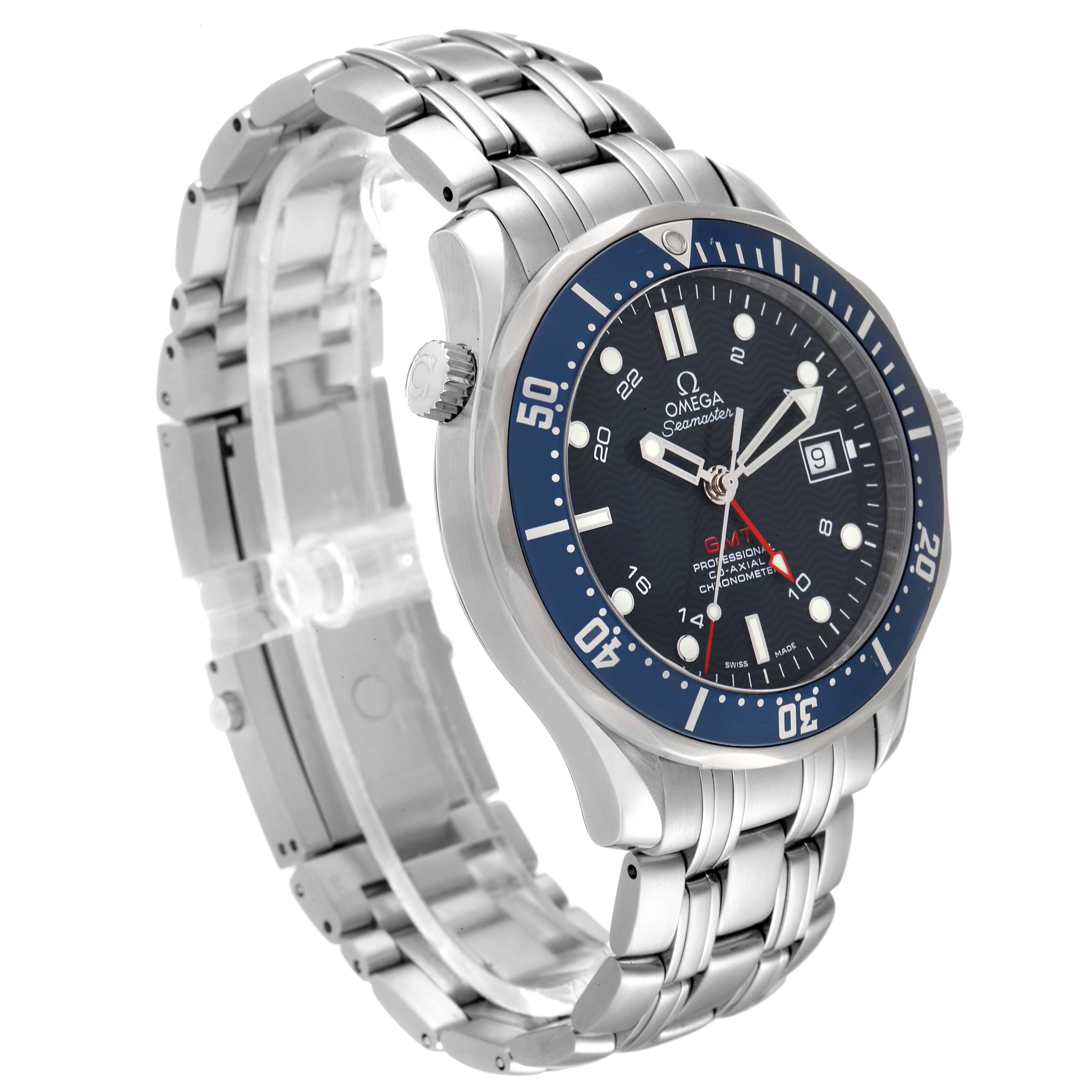 The Omega Seamaster 2535.80.00 Men's Stainless Steel Blue Dial 2535.80.00 Men's Stainless Steel Blue Dial watch is shown at an angle displaying its face, bezel, crown, and metal strap.