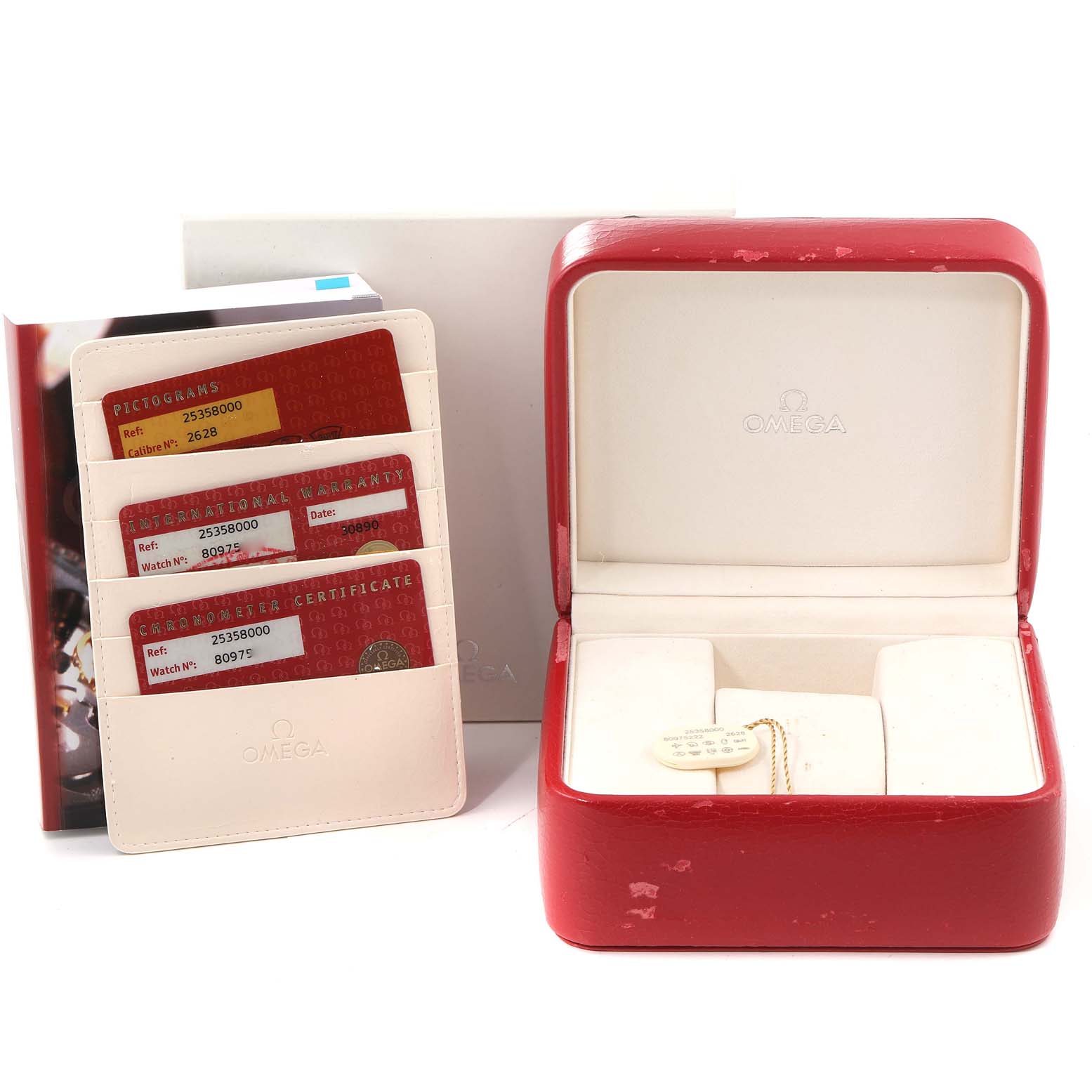 The image shows the Omega Seamaster 2535.80.00 Men's Stainless Steel Blue Dial 2535.80.00 Men's Stainless Steel Blue Dial watch's box, warranty cards, and accompanying documents.