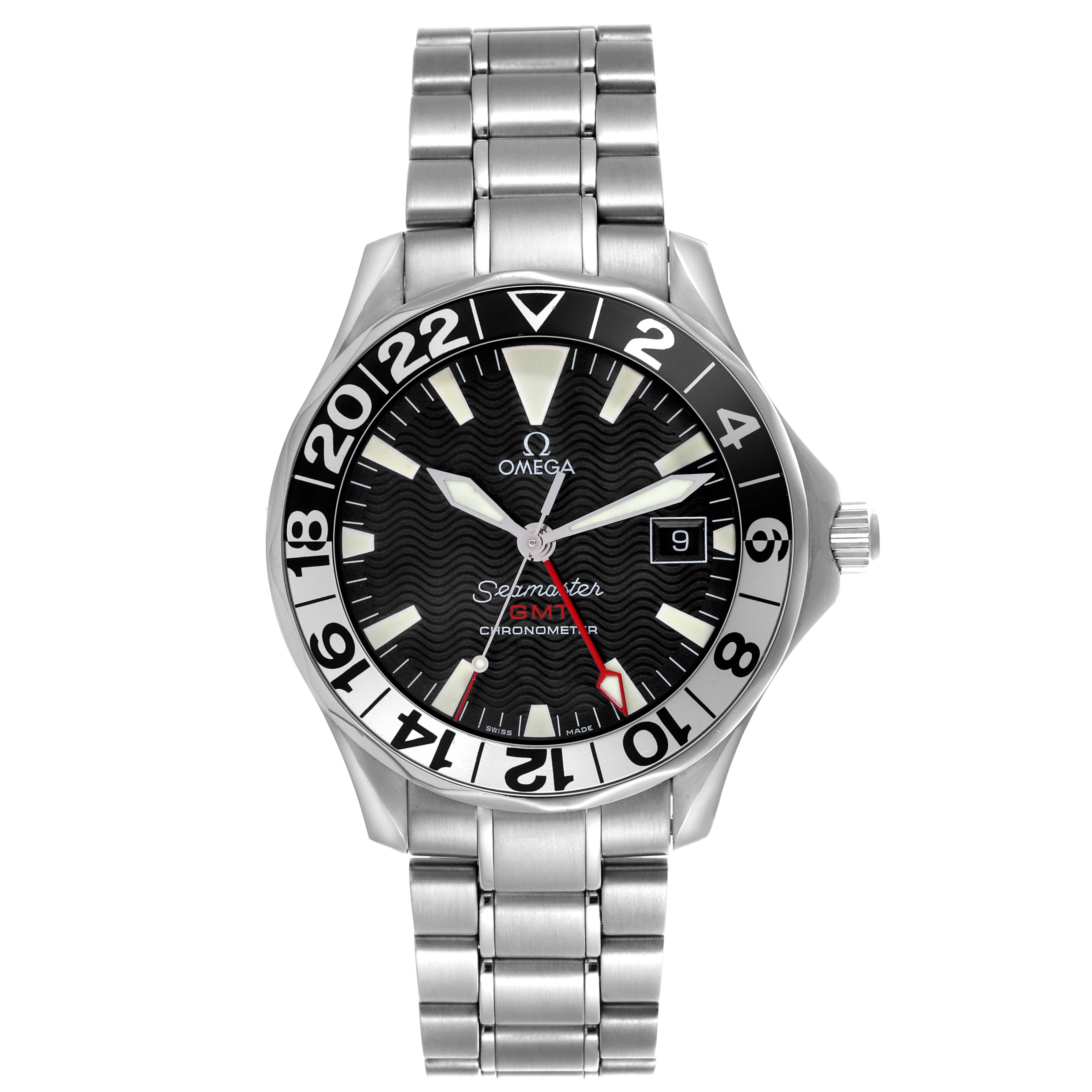 The image shows a front view of an Omega Seamaster 2536.50.00 Men
s Stainless Steel Black Dial 2536.50.00 Men
s Stainless Steel Black Dial watch, highlighting the face, bezel, and metal bracelet.