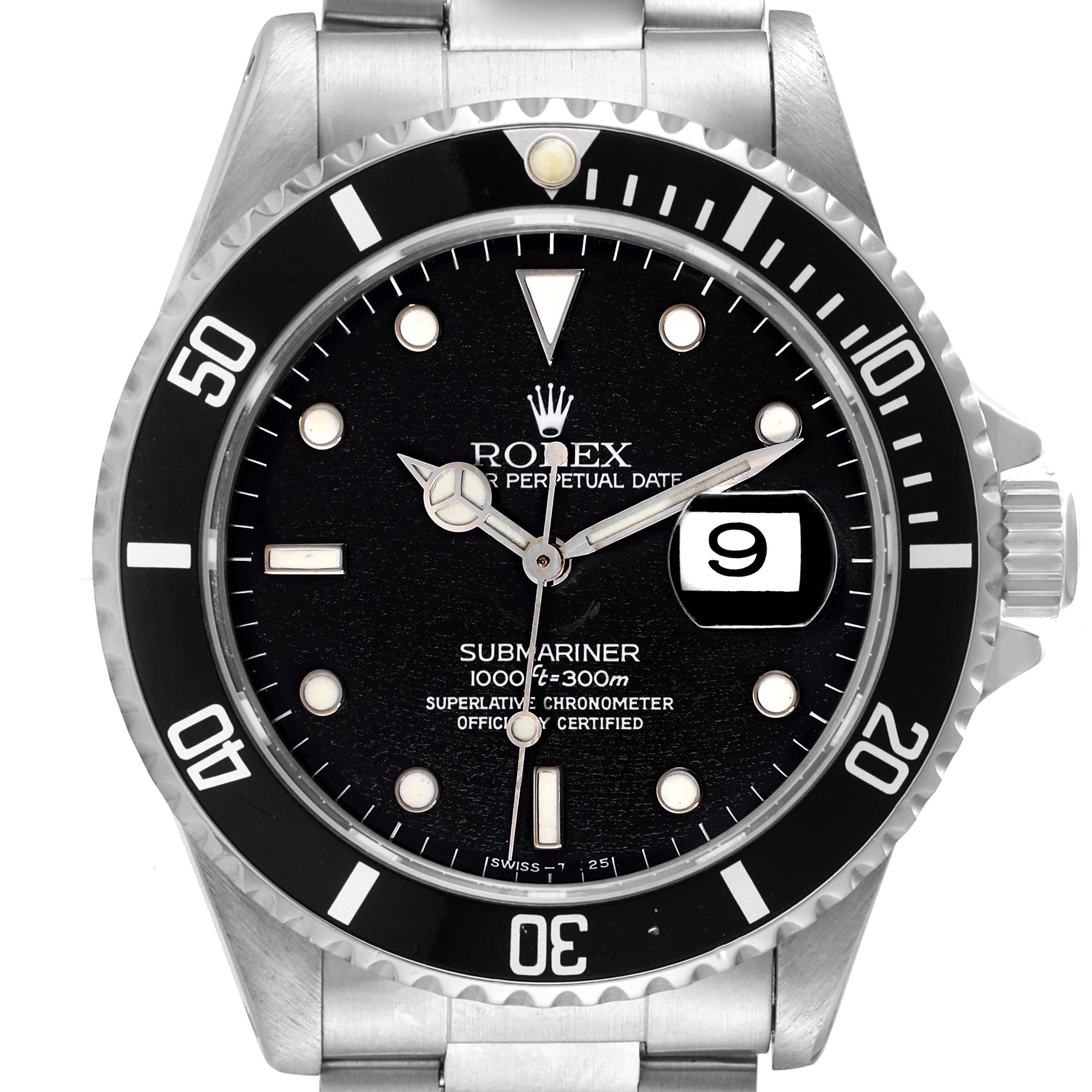 The image shows a front view of a Rolex Submariner 16610 Men
s Stainless Steel Black Dial 16610 Men
s Stainless Steel Black Dial watch, highlighting its dial, bezel, and bracelet.
