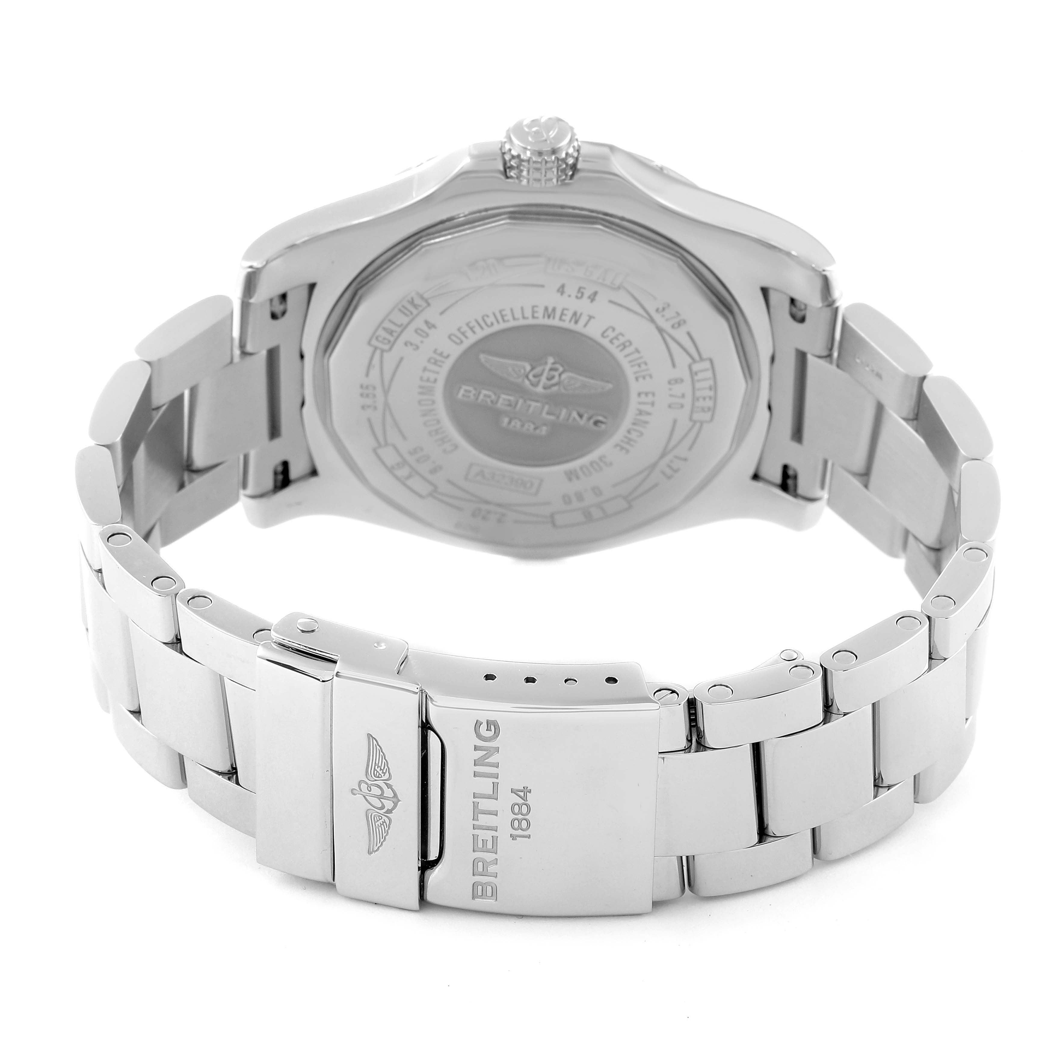 This image shows the back view and bracelet of a Breitling Avenger A3239011/C930 Men's Stainless Steel Mother of Pearl Dial A3239011/C930 Men's Stainless Steel Mother of Pearl Dial watch.