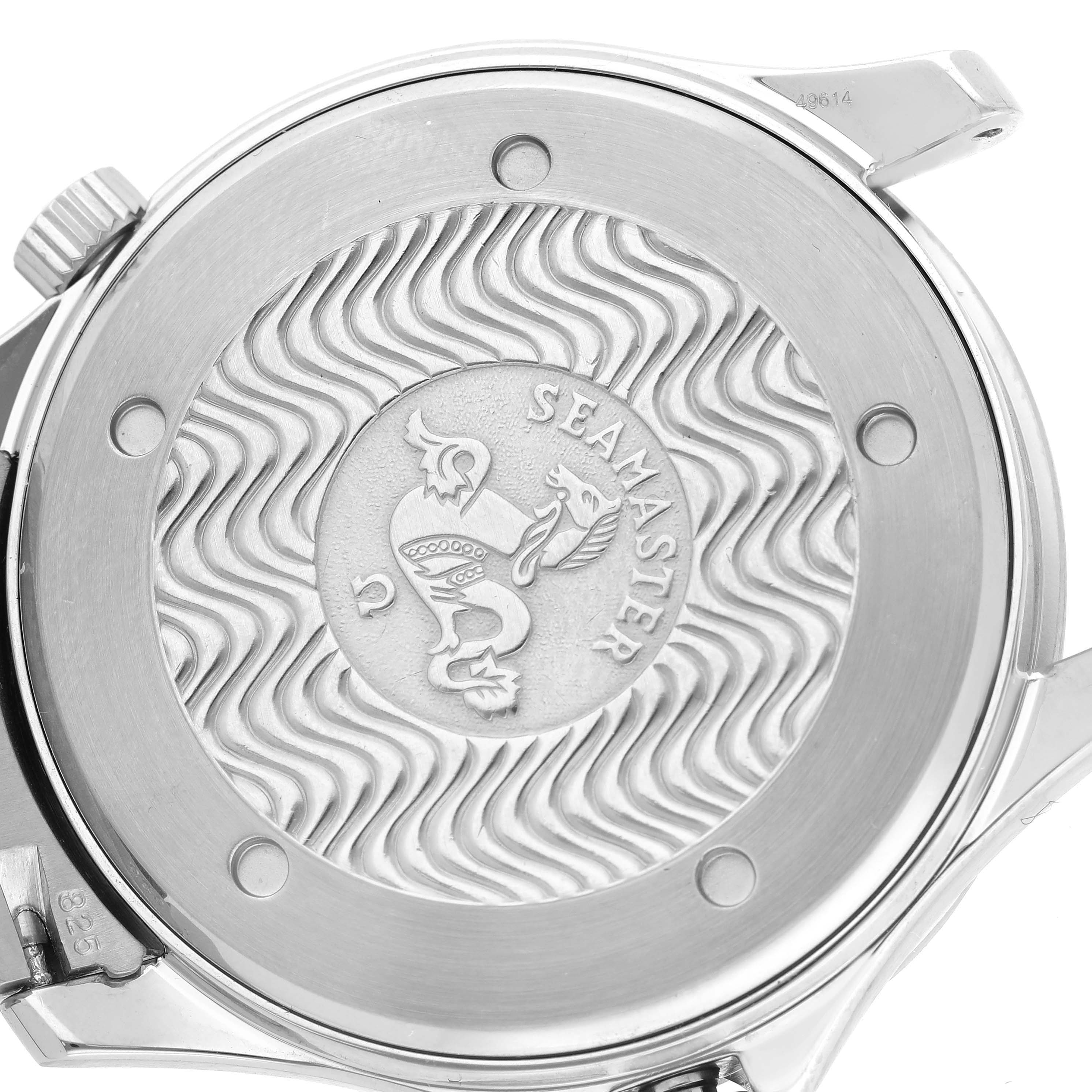 The image shows the back case of an Omega Seamaster 2531.80.00 Men
s Stainless Steel Blue Dial 2531.80.00 Men
s Stainless Steel Blue Dial watch, featuring its emblem and wave pattern design.