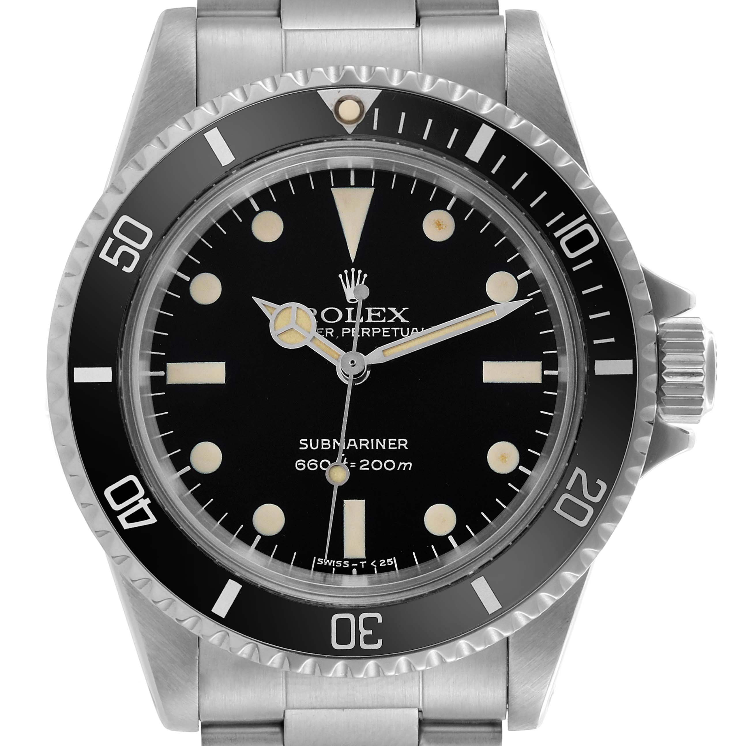 The image shows a front view of the Rolex Submariner 5513 Men's Stainless Steel Black Dial 5513 Men's Stainless Steel Black Dial, highlighting the dial, bezel, and bracelet.