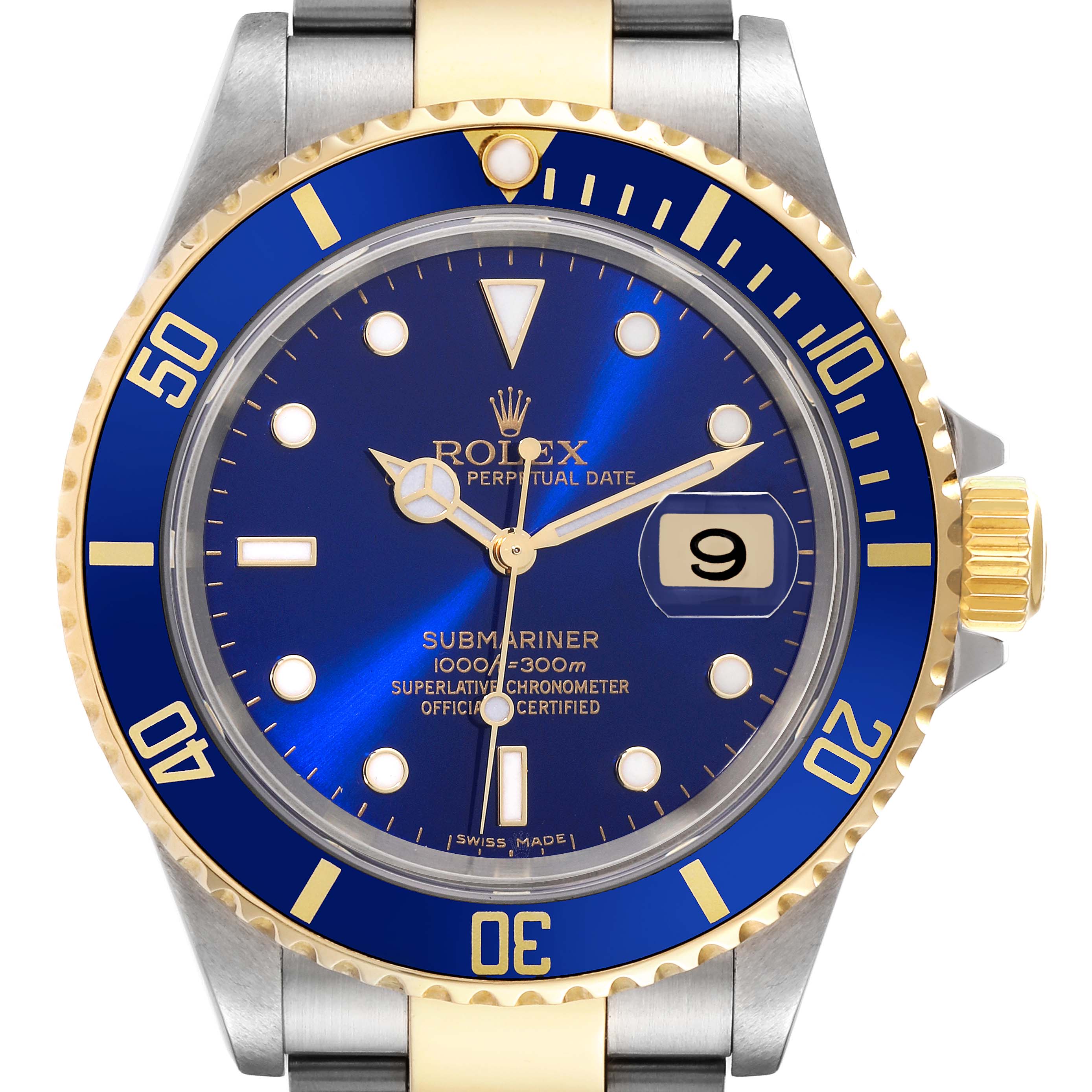 This image shows a front view of a Rolex Submariner 16613 Men
s Steel and Gold (two tone) Blue Dial 16613 Men
s Steel and Gold (two tone) Blue Dial watch, highlighting its blue dial, date window, bezel, crown, and bracelet.