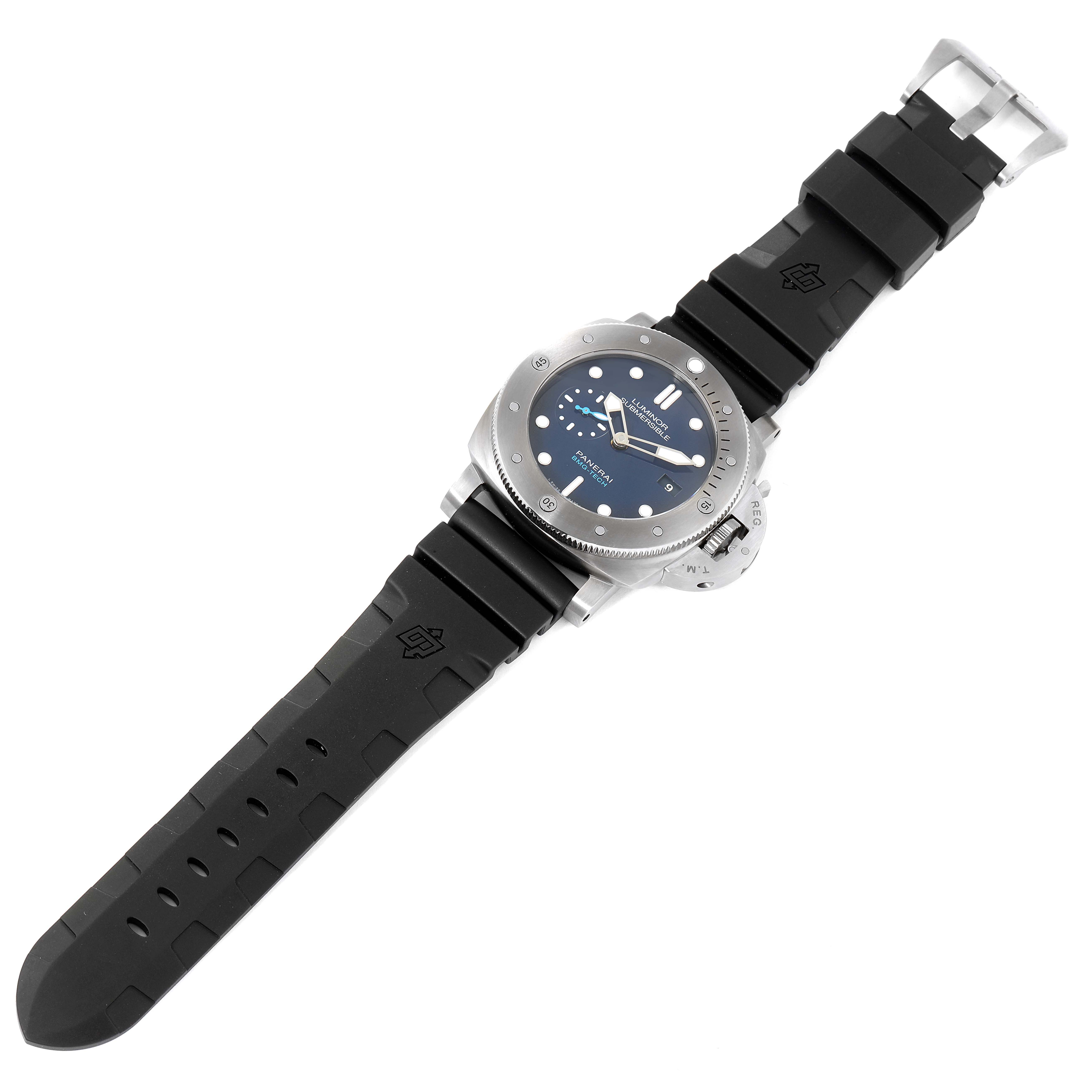 The image shows a Panerai Submersible PAM00692 Men
s Stainless Steel Blue Dial PAM00692 Men
s Stainless Steel Blue Dial watch from a slightly angled top view, displaying the watch face and black rubber strap.