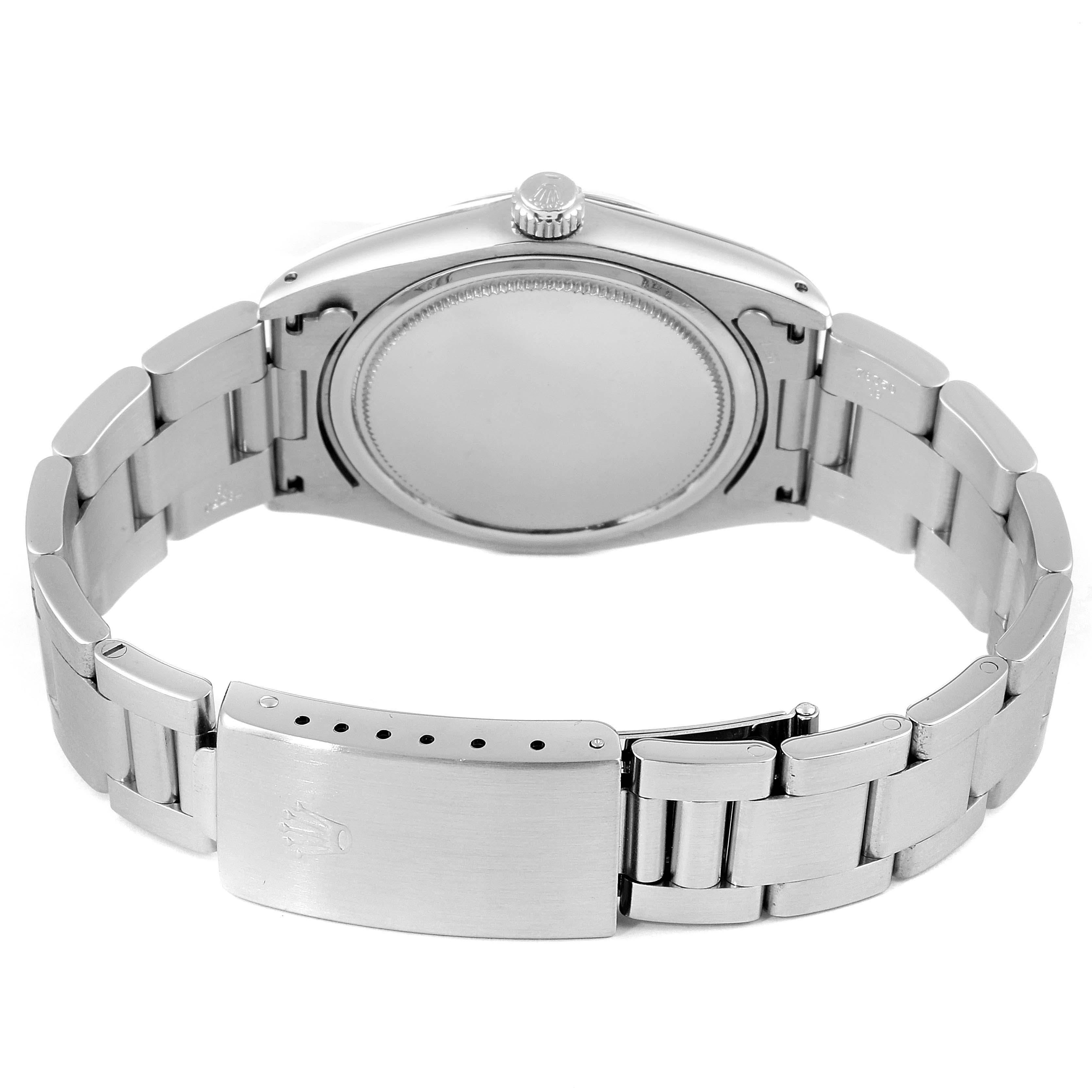 This image shows the back view and bracelet of a Rolex Vintage Collection 6694 Men
s Stainless Steel Silver Dial 6694 Men
s Stainless Steel Silver Dial watch.