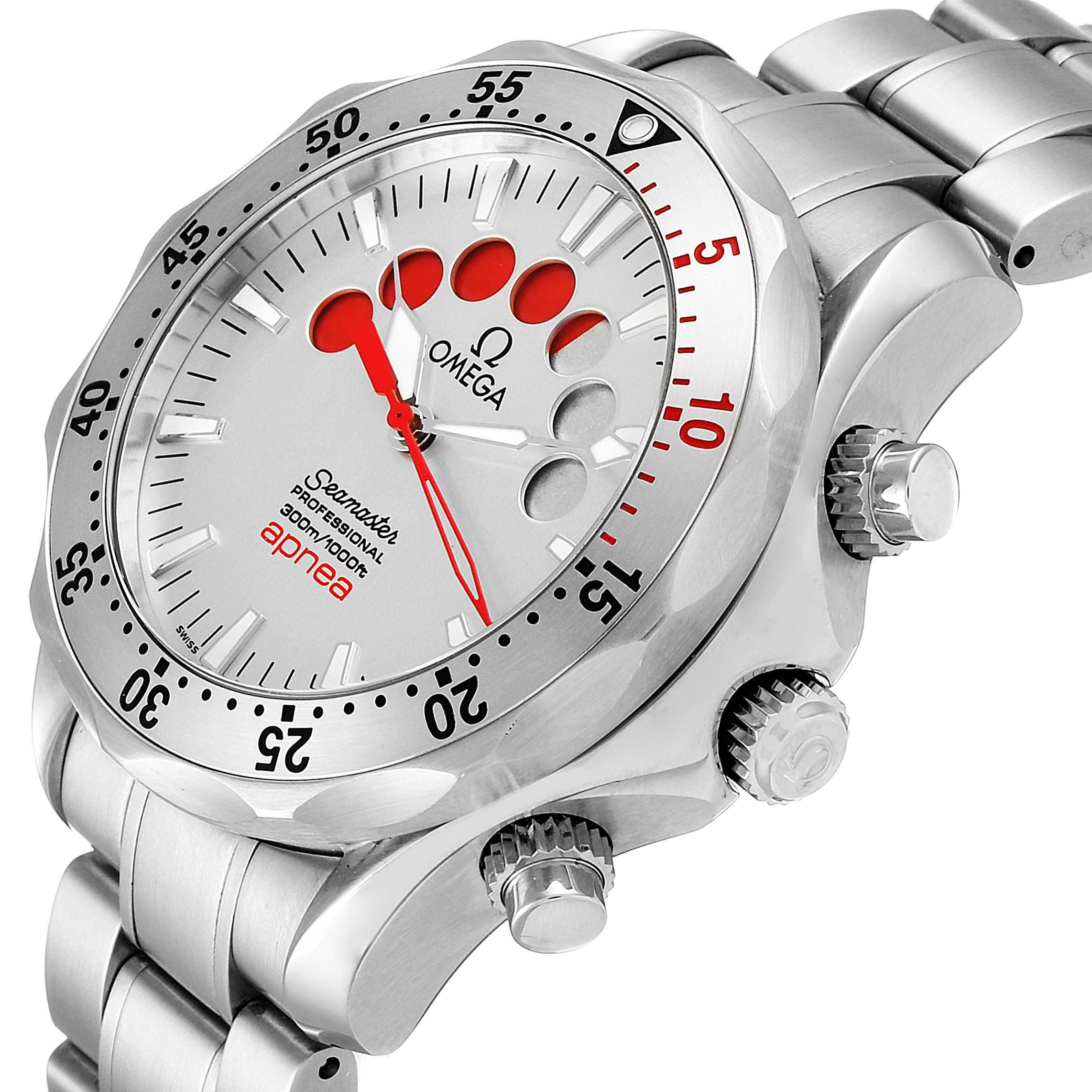 The image shows a side angle view of the Omega Seamaster 2595.30.00 Men
s Stainless Steel Silver Dial 2595.30.00 Men
s Stainless Steel Silver Dial watch, highlighting its dial, bezel, crown, and bracelet.