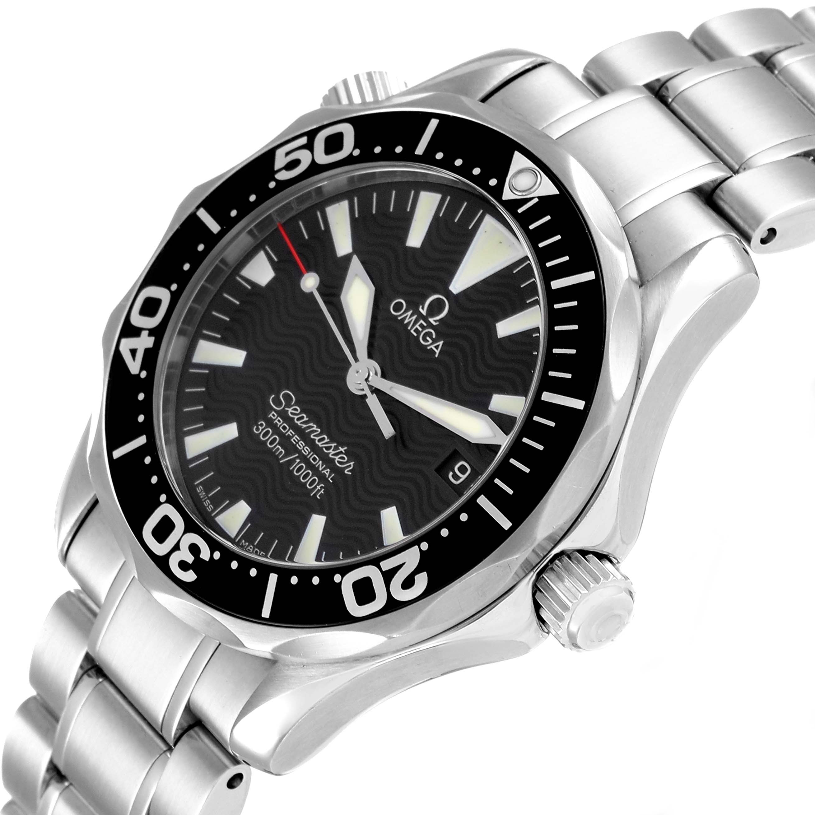 This image shows a close-up angle of an Omega Seamaster 2262.50.00 Men
s Stainless Steel Black Dial 2262.50.00 Men
s Stainless Steel Black Dial watch, highlighting the face, bezel, crown, and part of the bracelet.