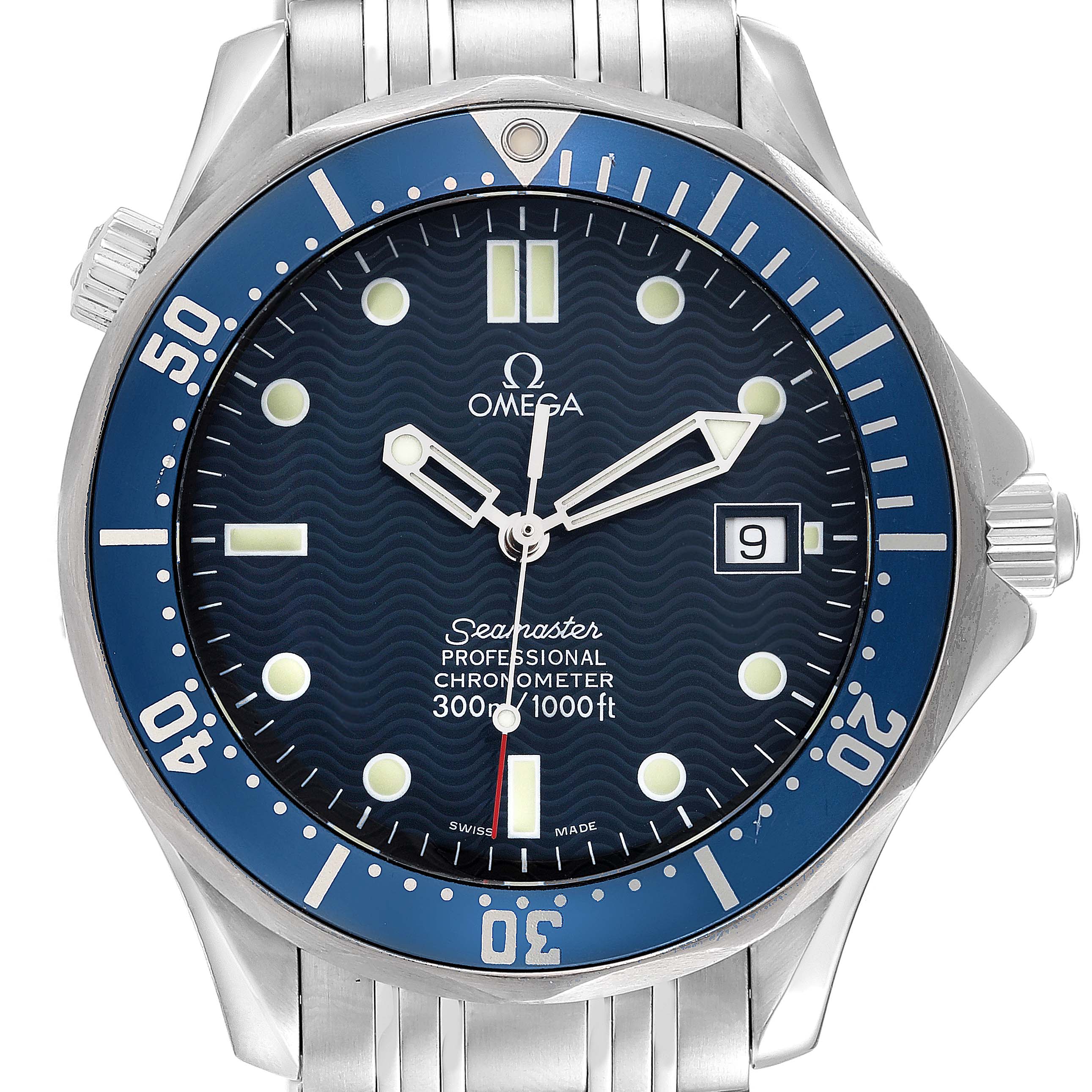 The image shows a front view of the Omega Seamaster 2531.80.00 Men
s Stainless Steel Blue Dial 2531.80.00 Men
s Stainless Steel Blue Dial watch, highlighting its dial, bezel, hands, date window, and stainless steel bracelet.
