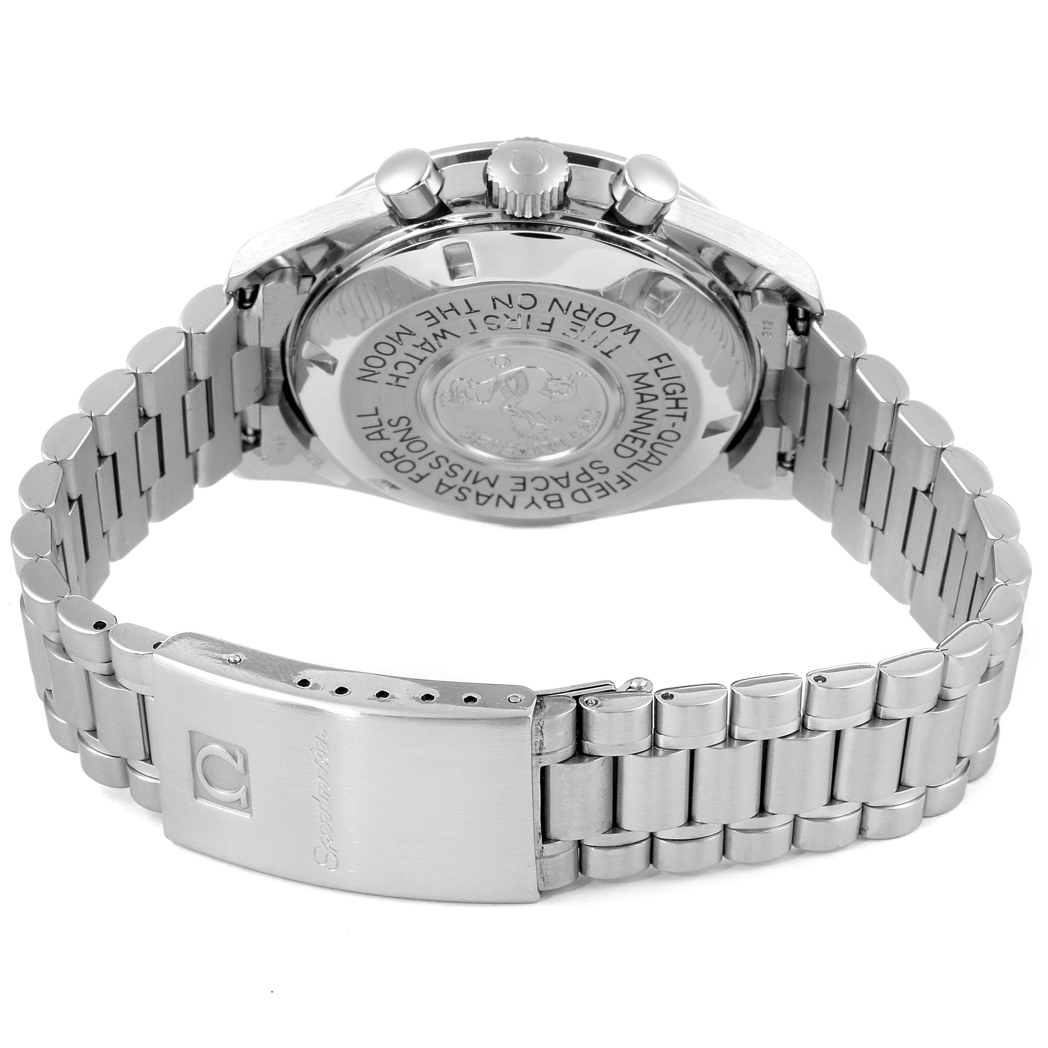 This image shows the back and clasp of the Omega Speedmaster 3590.50.00 Men
s Stainless Steel Black Dial 3590.50.00 Men
s Stainless Steel Black Dial watch from a side-rear angle.