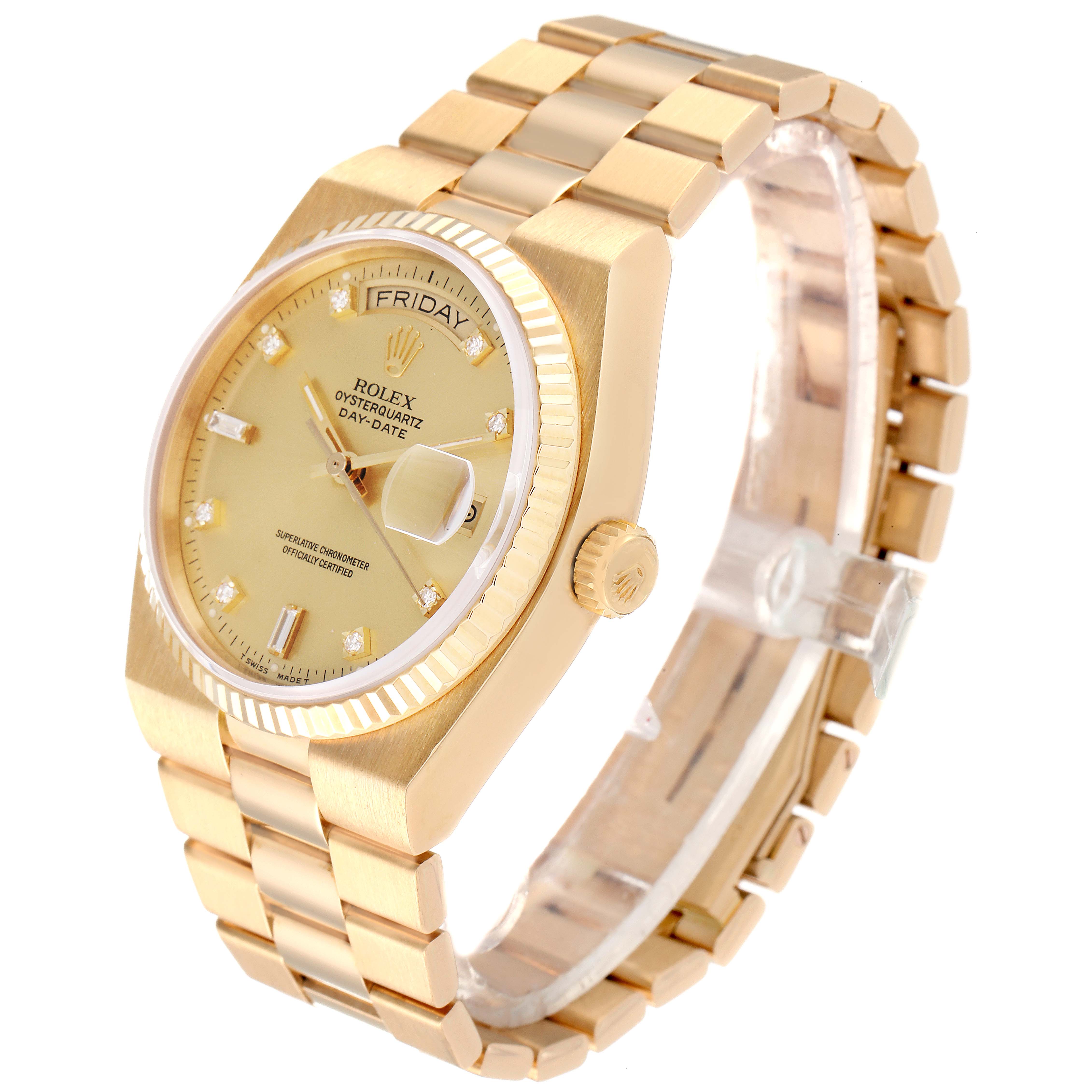 The image shows a Rolex President 19018 Men
s Yellow Gold Champagne Dial 19018 Men
s Yellow Gold Champagne Dial model watch at a three-quarters angle, highlighting the bracelet, dial, and crown.