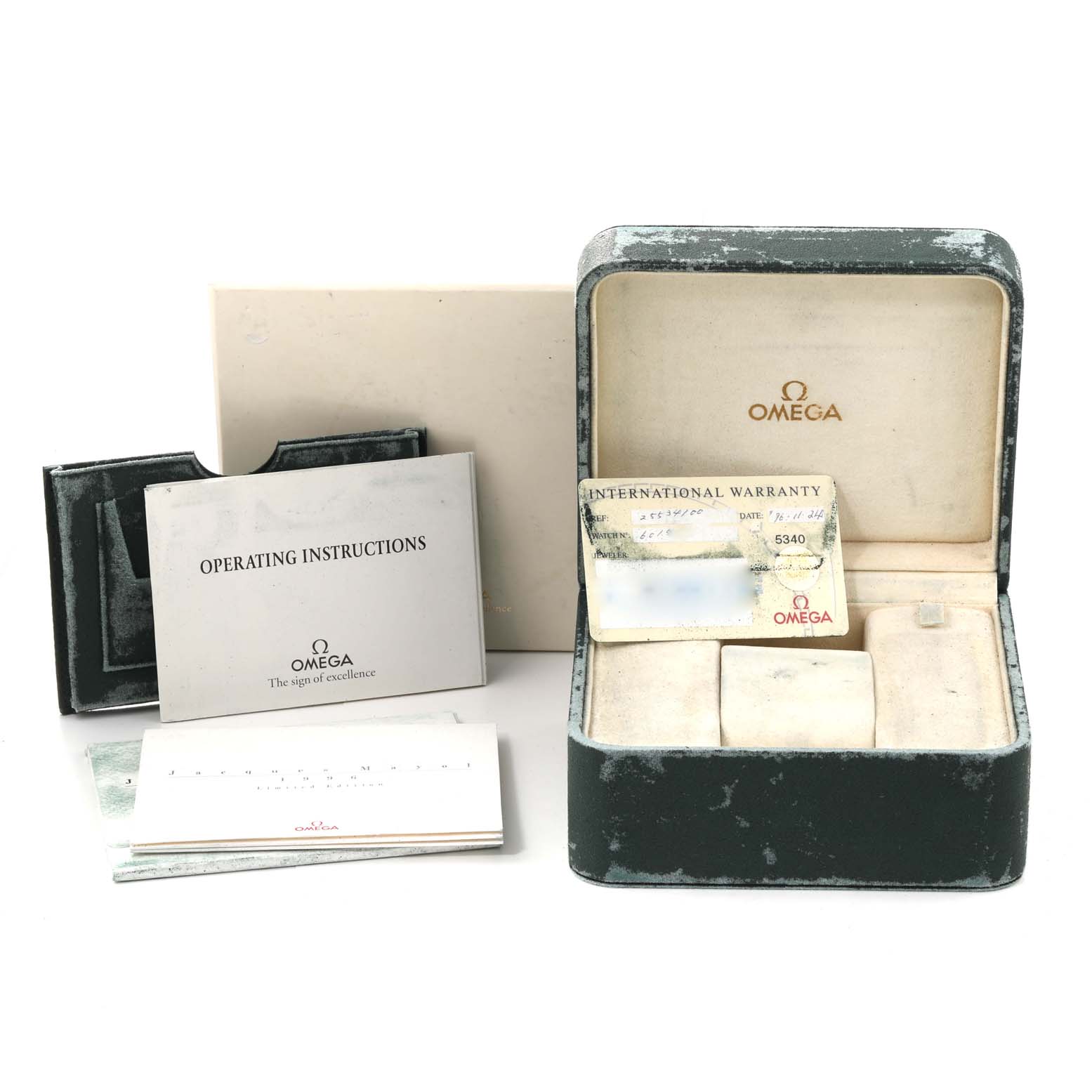 The image shows an Omega Seamaster 2553.41.00 Men's Stainless Steel Green Dial 2553.41.00 Men's Stainless Steel Green Dial watch box, operating instructions, and warranty card.