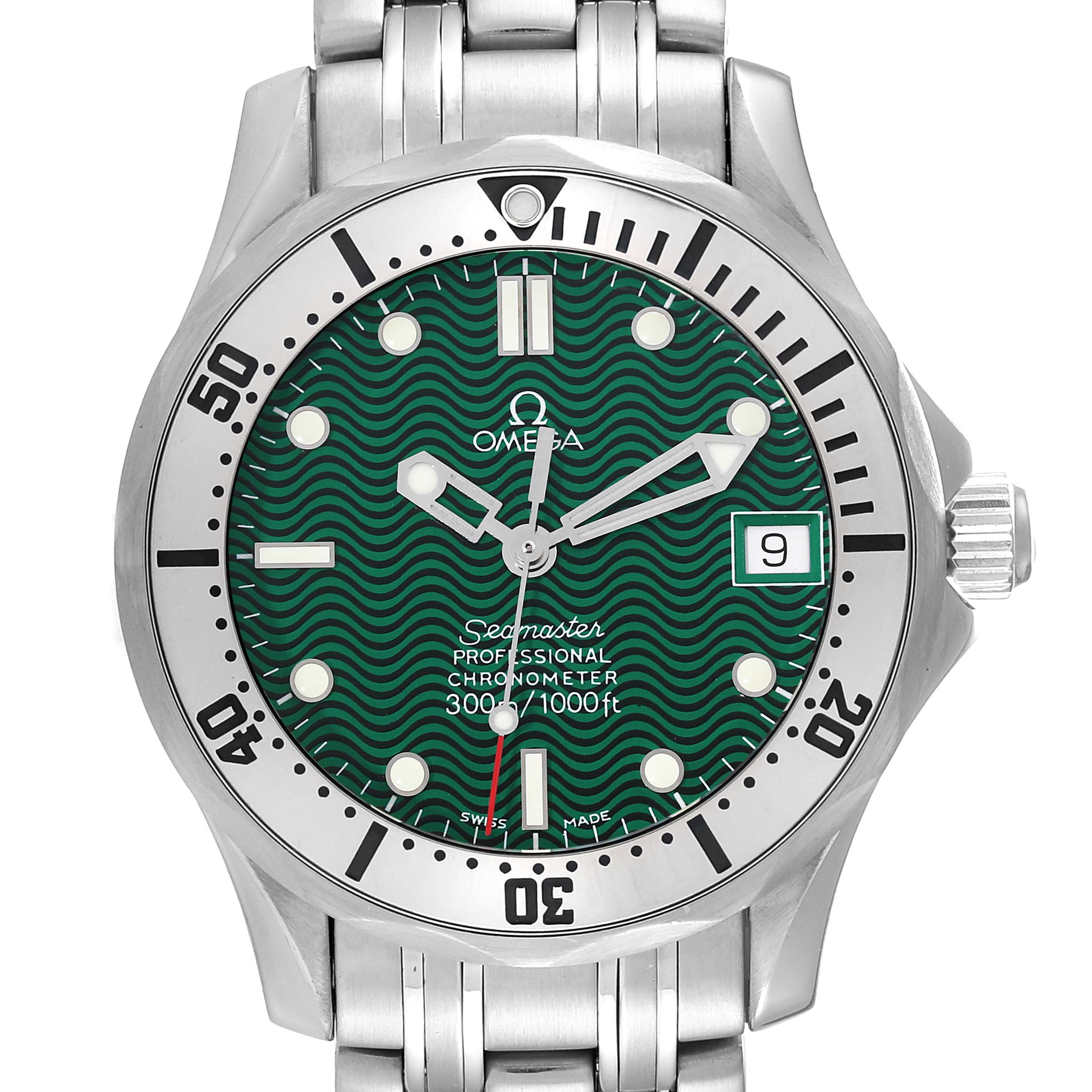 The image shows a front view of an Omega Seamaster 2553.41.00 Men's Stainless Steel Green Dial 2553.41.00 Men's Stainless Steel Green Dial watch focusing on the face, bezel, and part of the bracelet.
