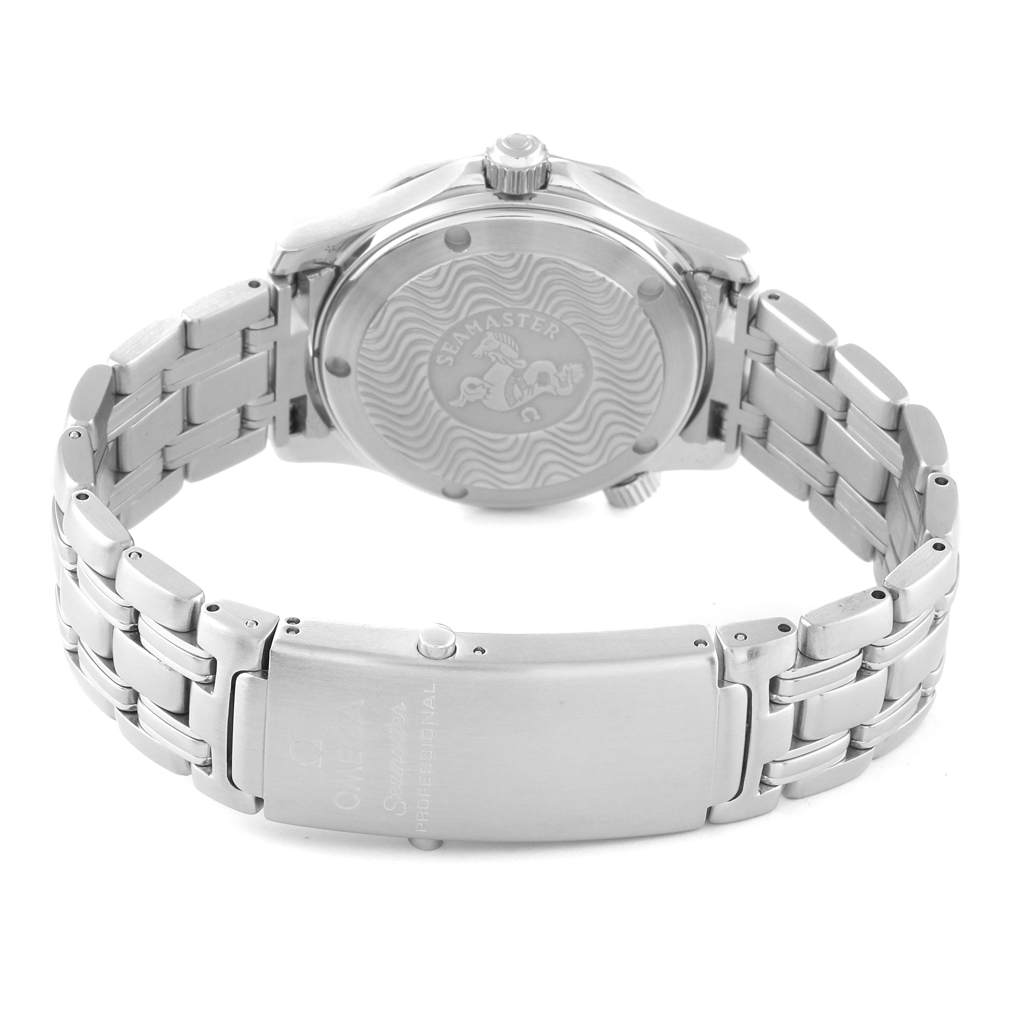 The image shows the back case and metal bracelet clasp of the Omega Seamaster 2562.80.00 Men
s Stainless Steel Blue Dial 2562.80.00 Men
s Stainless Steel Blue Dial watch.