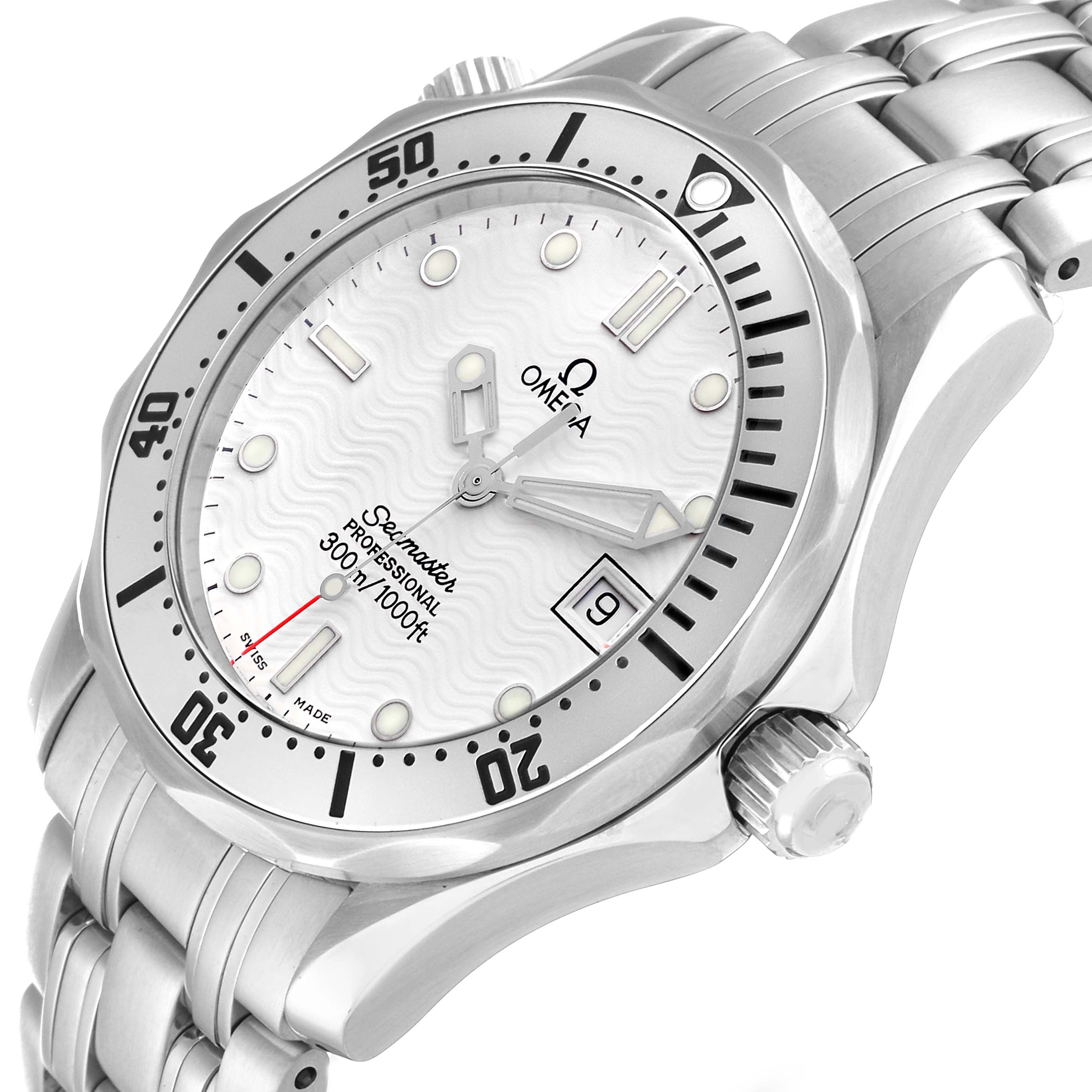 The Omega Seamaster 2562.20.00 Men
s Stainless Steel White Dial 2562.20.00 Men
s Stainless Steel White Dial watch is shown at an angle highlighting the face, bezel, crown, and part of the metal bracelet.