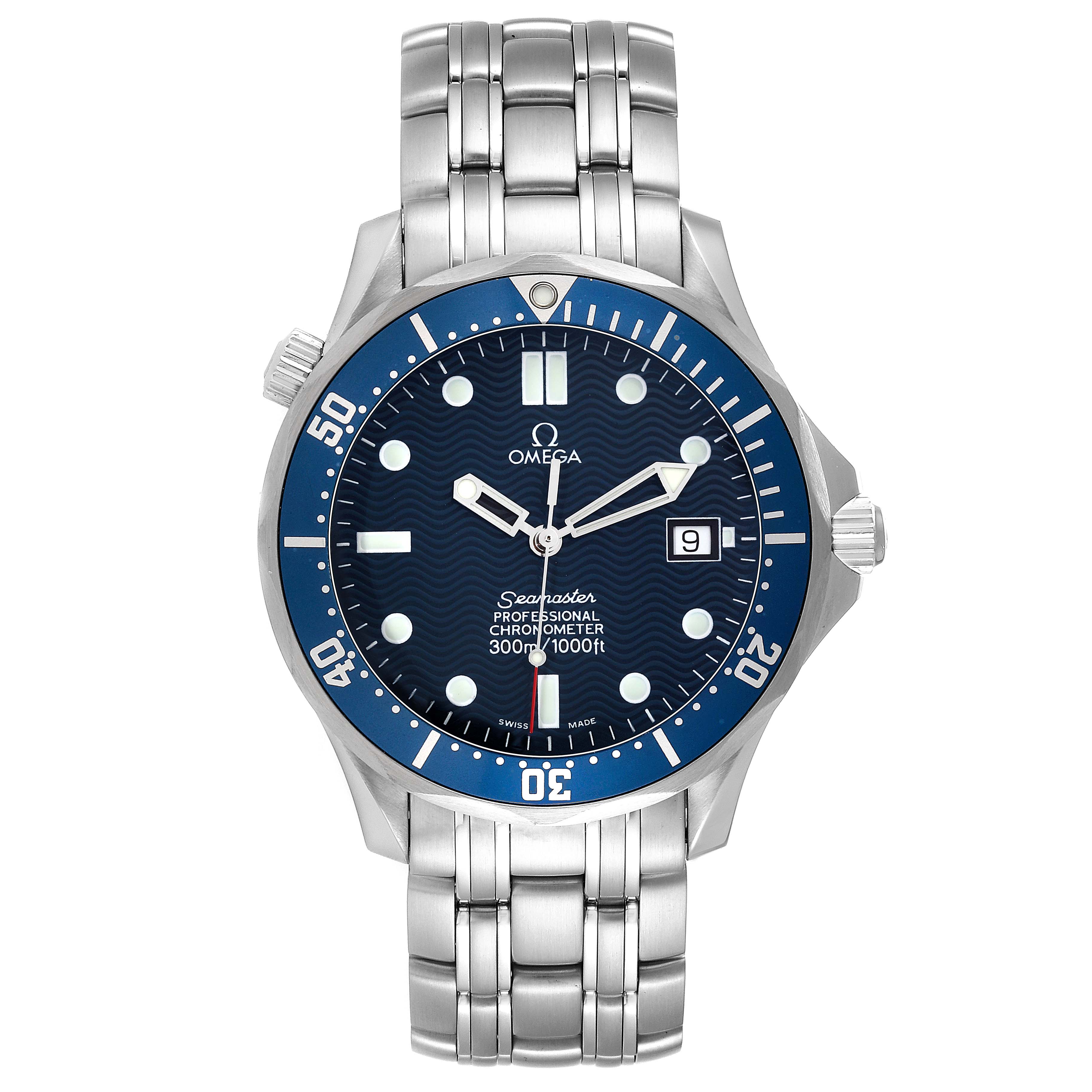 The image shows a front view of the Omega Seamaster 2531.80.00 Men
s Stainless Steel Blue Dial 2531.80.00 Men
s Stainless Steel Blue Dial watch, highlighting its dial, bezel, bracelet, and date window.