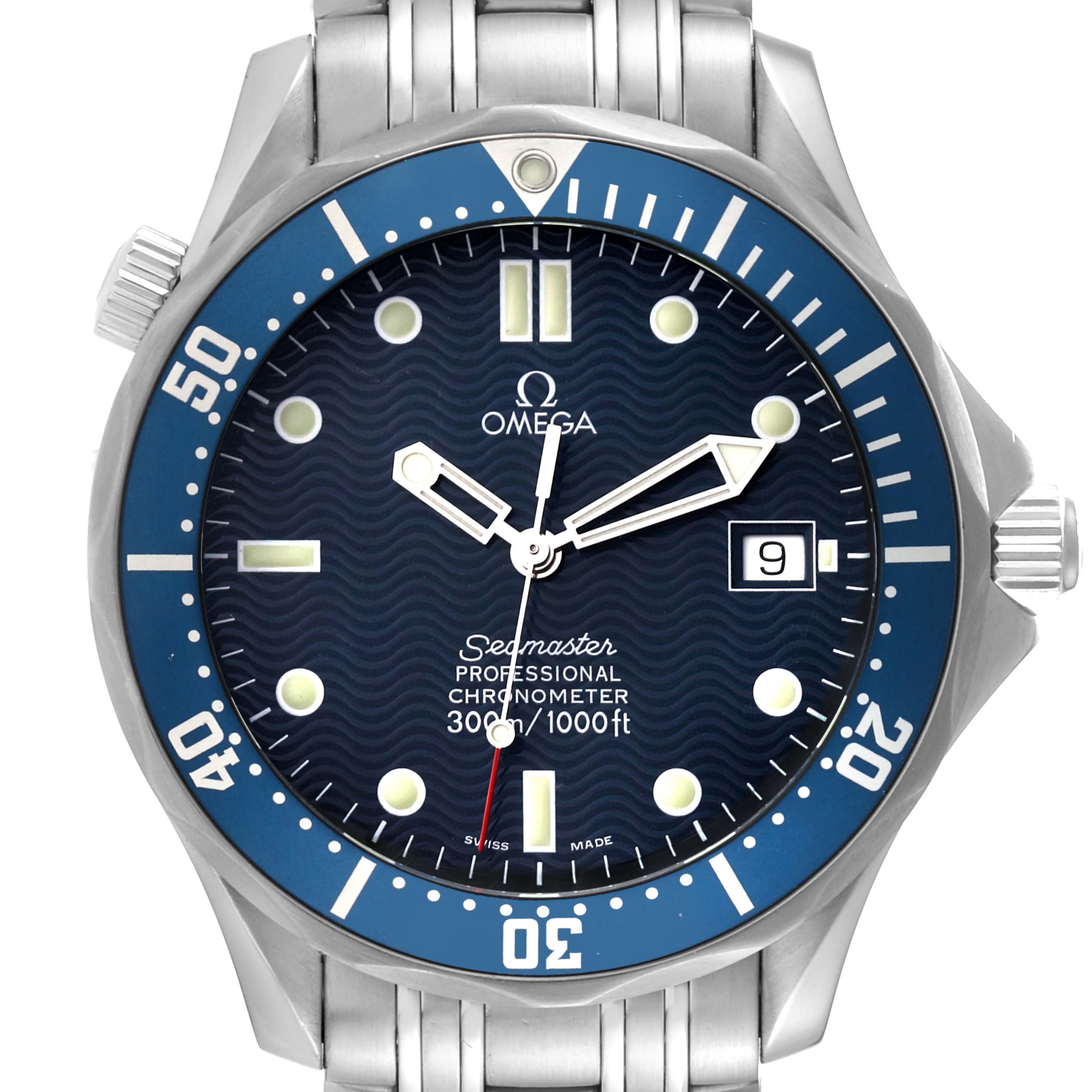 This image shows a front view of an Omega Seamaster 2531.80.00 Men
s Stainless Steel Blue Dial 2531.80.00 Men
s Stainless Steel Blue Dial watch, displaying the dial, bezel, bracelet, and crown.