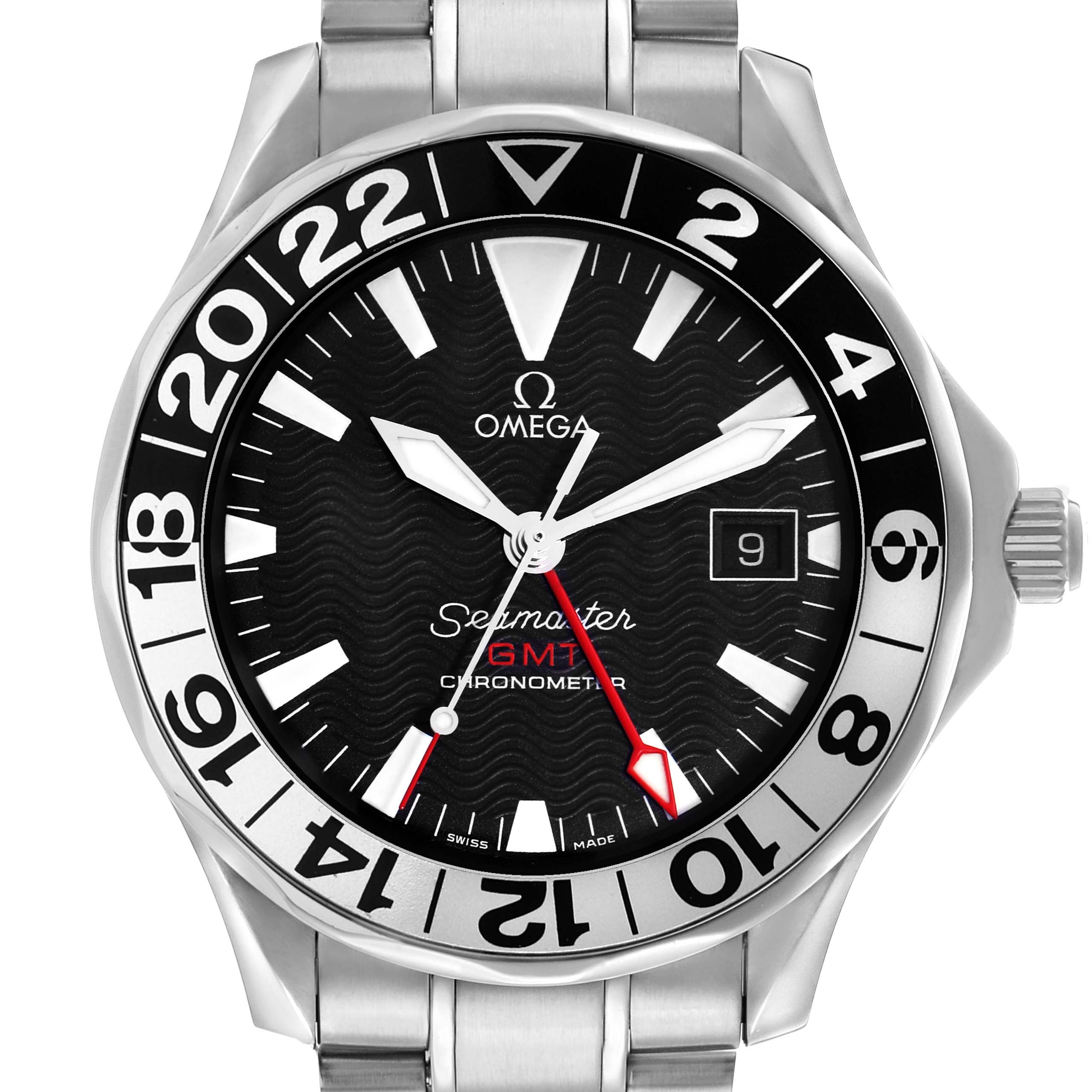 The image shows a front view of an Omega Seamaster 2536.50.00 Men's Stainless Steel Black Dial GMT watch, highlighting the dial, bezel, and part of the bracelet.