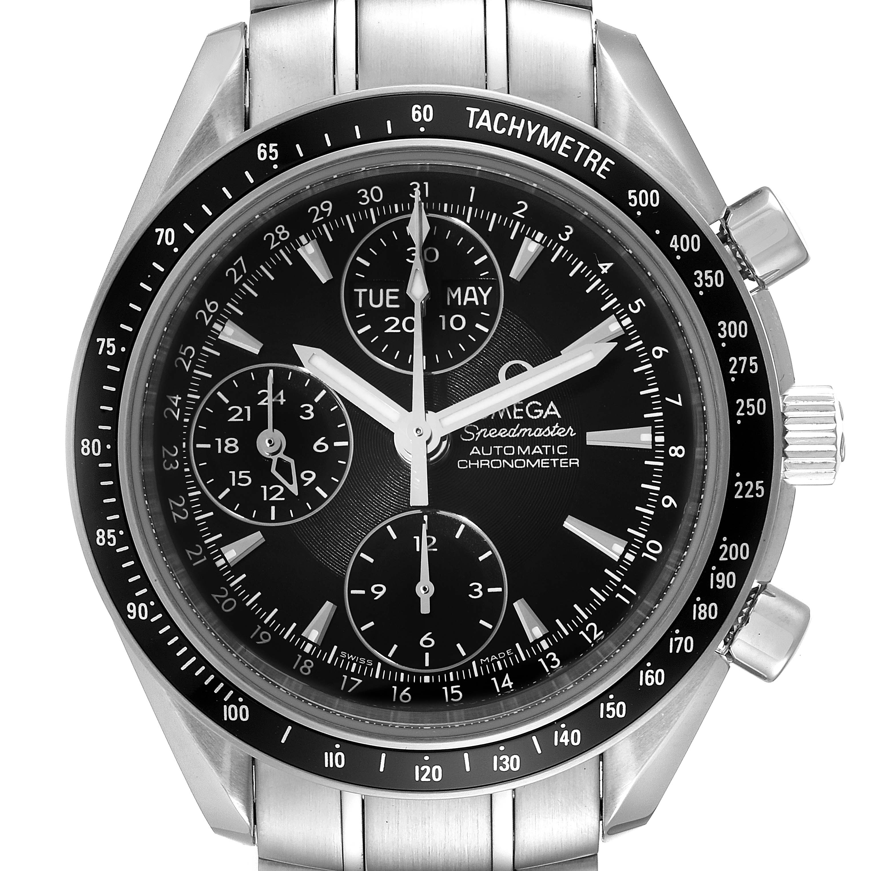This is a frontal view of an Omega Speedmaster 3220.50.00 Men
s Stainless Steel Black Dial 3220.50.00 Men
s Stainless Steel Black Dial watch, showing the dial, chronograph subdials, and tachymeter bezel.