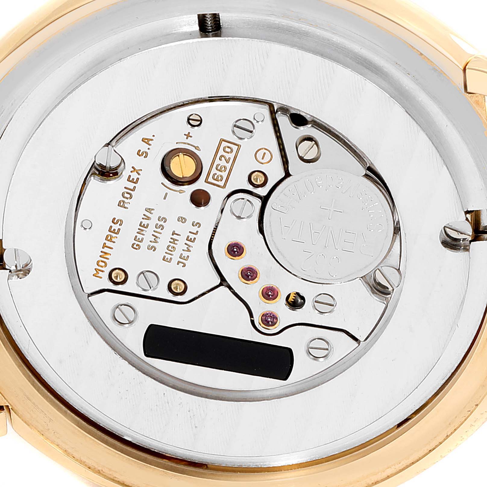 This is a close-up view of the internal mechanical components of a Rolex Cellini 6623 Men's Yellow Gold White Dial 6623 Men's Yellow Gold White Dial watch.