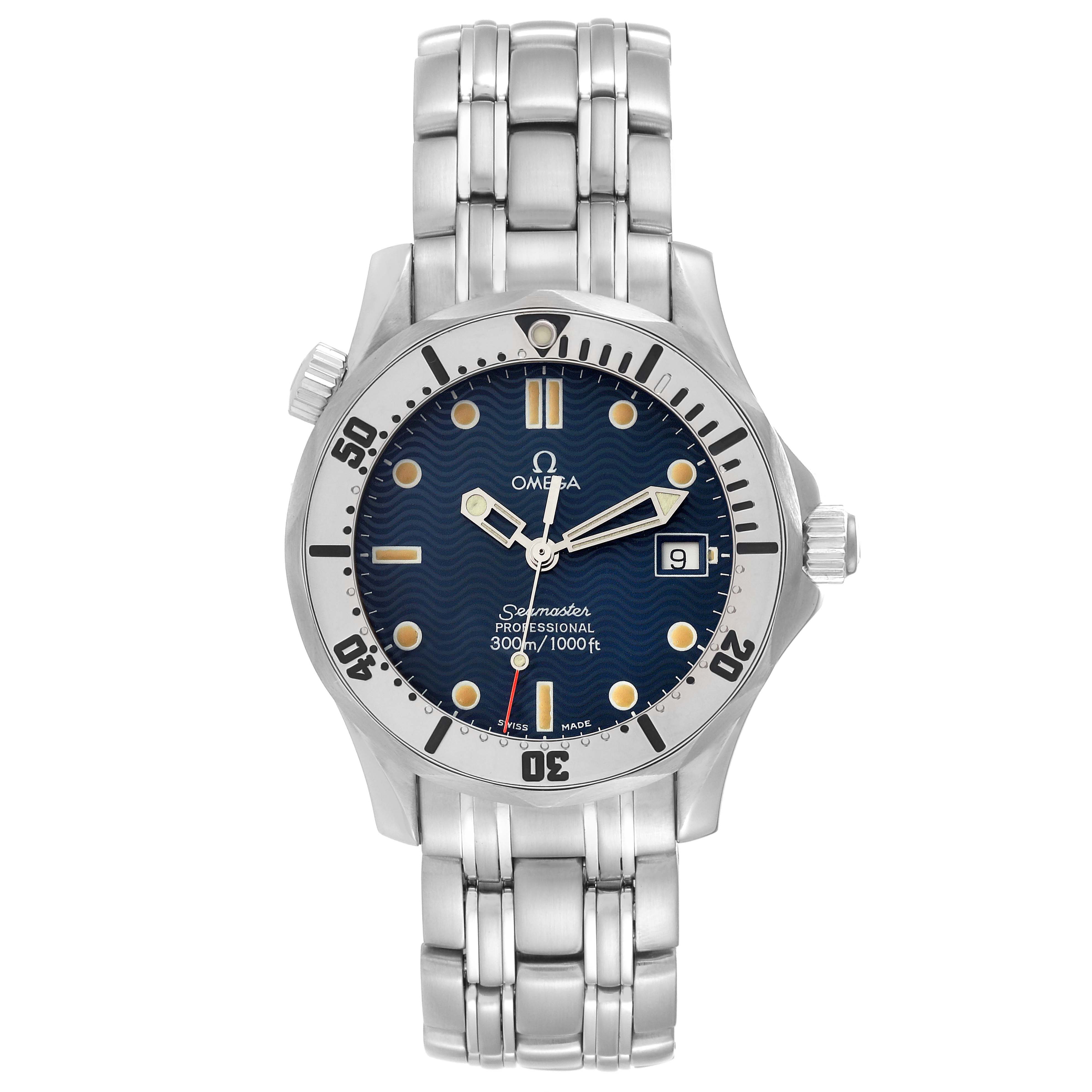 This image shows a front view of the Omega Seamaster 2562.80.00 Men
s Stainless Steel Blue Dial 2562.80.00 Men
s Stainless Steel Blue Dial watch, featuring its face, bezel, bracelet, and crown.