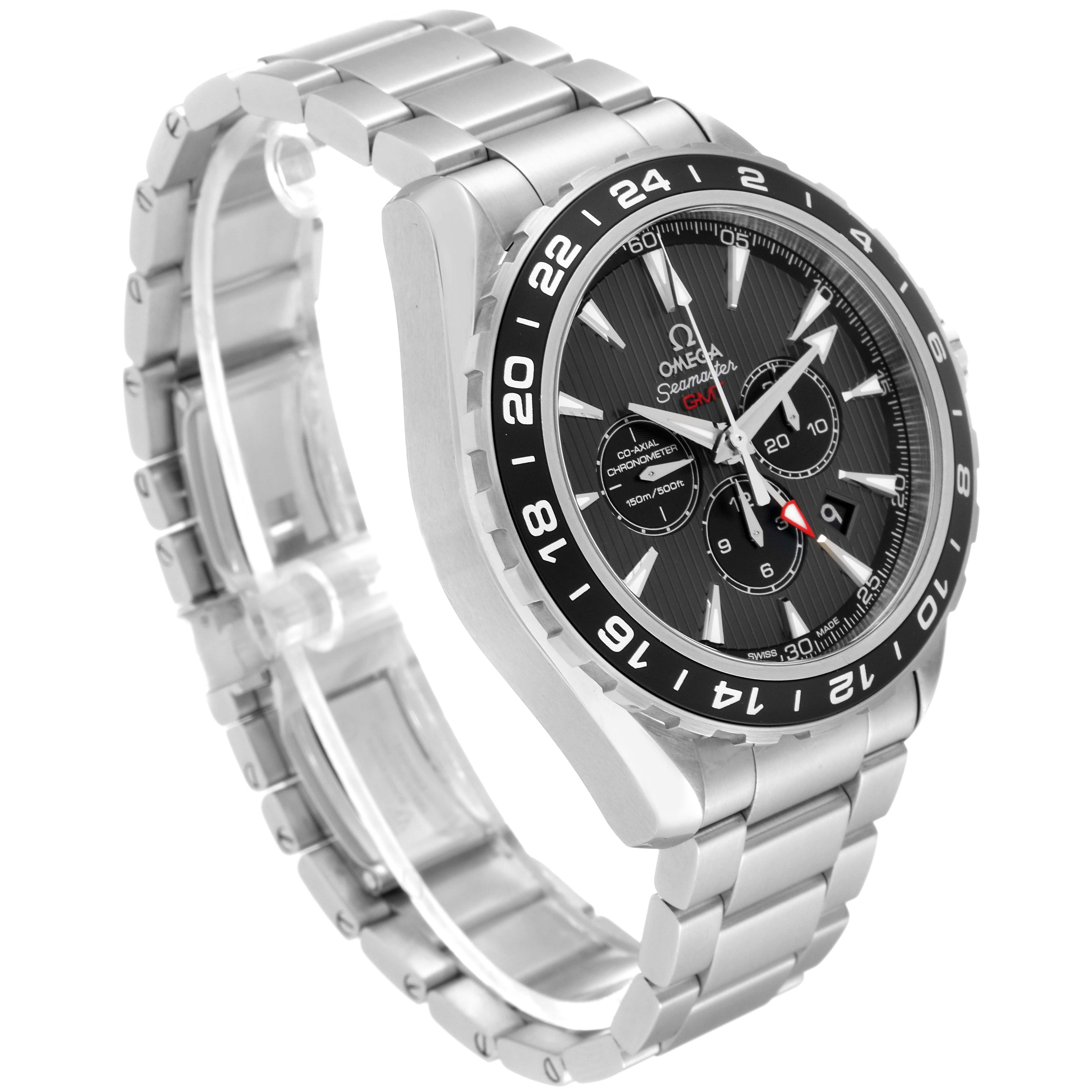 The image shows a side angle of the Omega Aqua Terra 231.10.44.52.06.001 Men
s Stainless Steel Grey Dial 231.10.44.52.06.001 Men
s Stainless Steel Grey Dial watch, highlighting its bracelet, bezel, and dial.