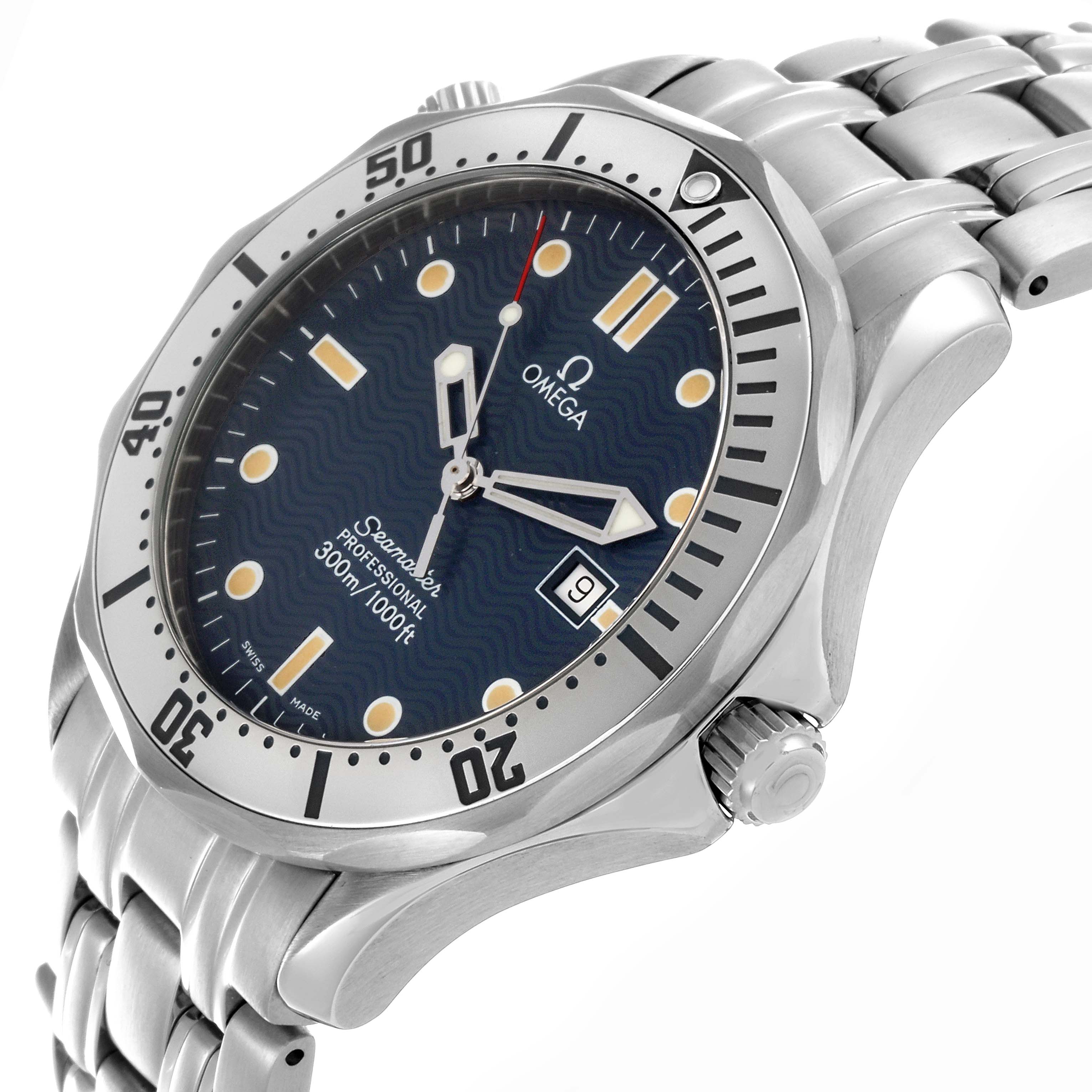 The Omega Seamaster 2542.80.00 Men
s Stainless Steel Blue Dial 2542.80.00 Men
s Stainless Steel Blue Dial watch is shown at an angled view highlighting the bezel, face, crown, and bracelet.