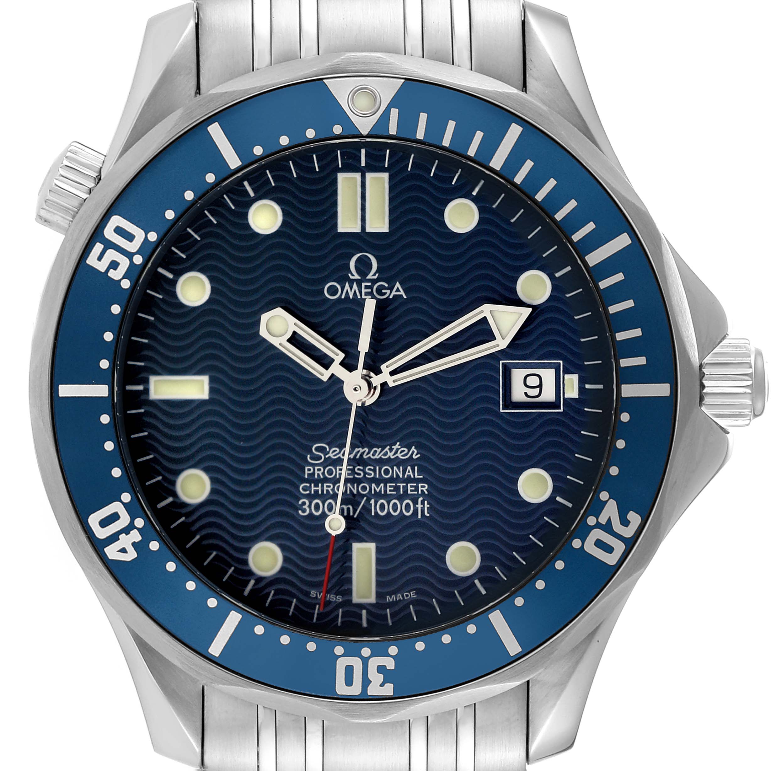 This image shows a front view of the Omega Seamaster 2531.80.00 Men
s Stainless Steel Blue Dial 2531.80.00 Men
s Stainless Steel Blue Dial Professional Chronometer watch, highlighting its dial, bezel, and hands.