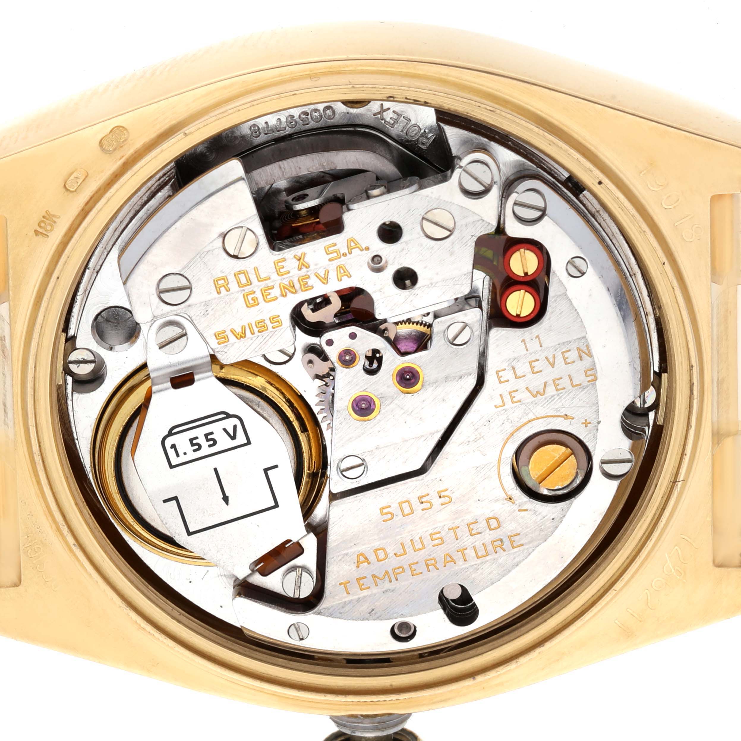 The image shows the internal mechanism of a Rolex President 19018 Men
s Yellow Gold Champagne Dial 19018 Men
s Yellow Gold Champagne Dial model, highlighting its movement components.