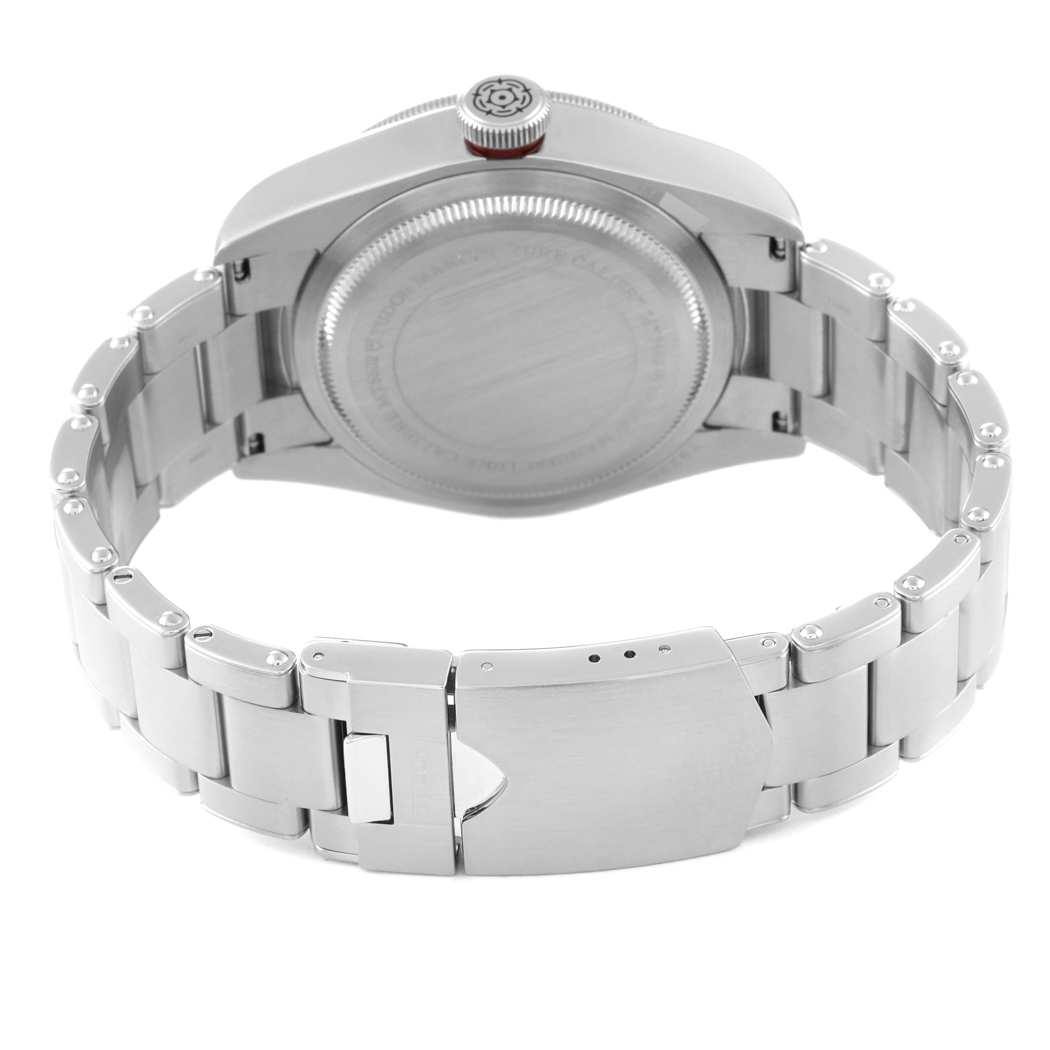 The image shows the back case and bracelet of the Tudor Heritage Black Bay 79230R Men
s Stainless Steel Black Dial 79230R Men
s Stainless Steel Black Dial watch.