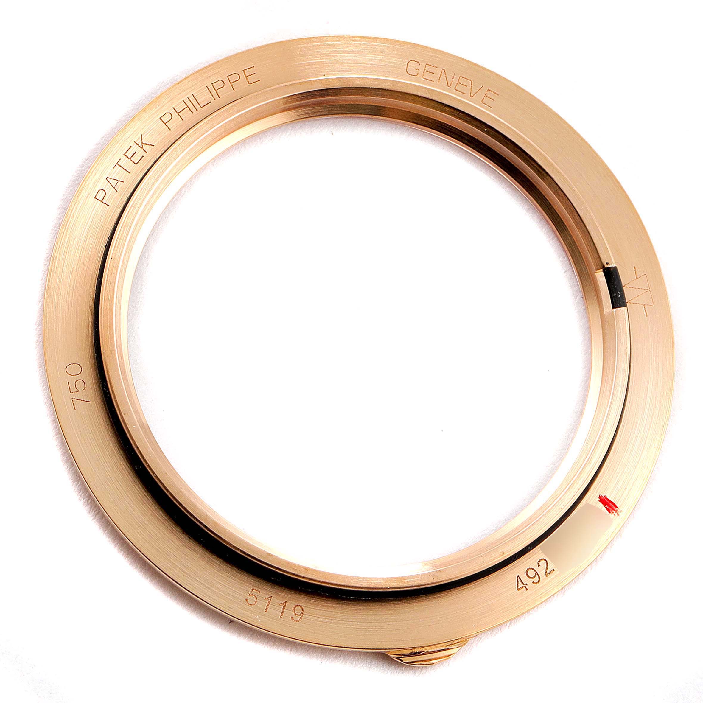 This image shows the top view of the bezel for a Patek Philippe Calatrava 5119R Men's Rose Gold White Dial 5119R Men's Rose Gold White Dial model watch.