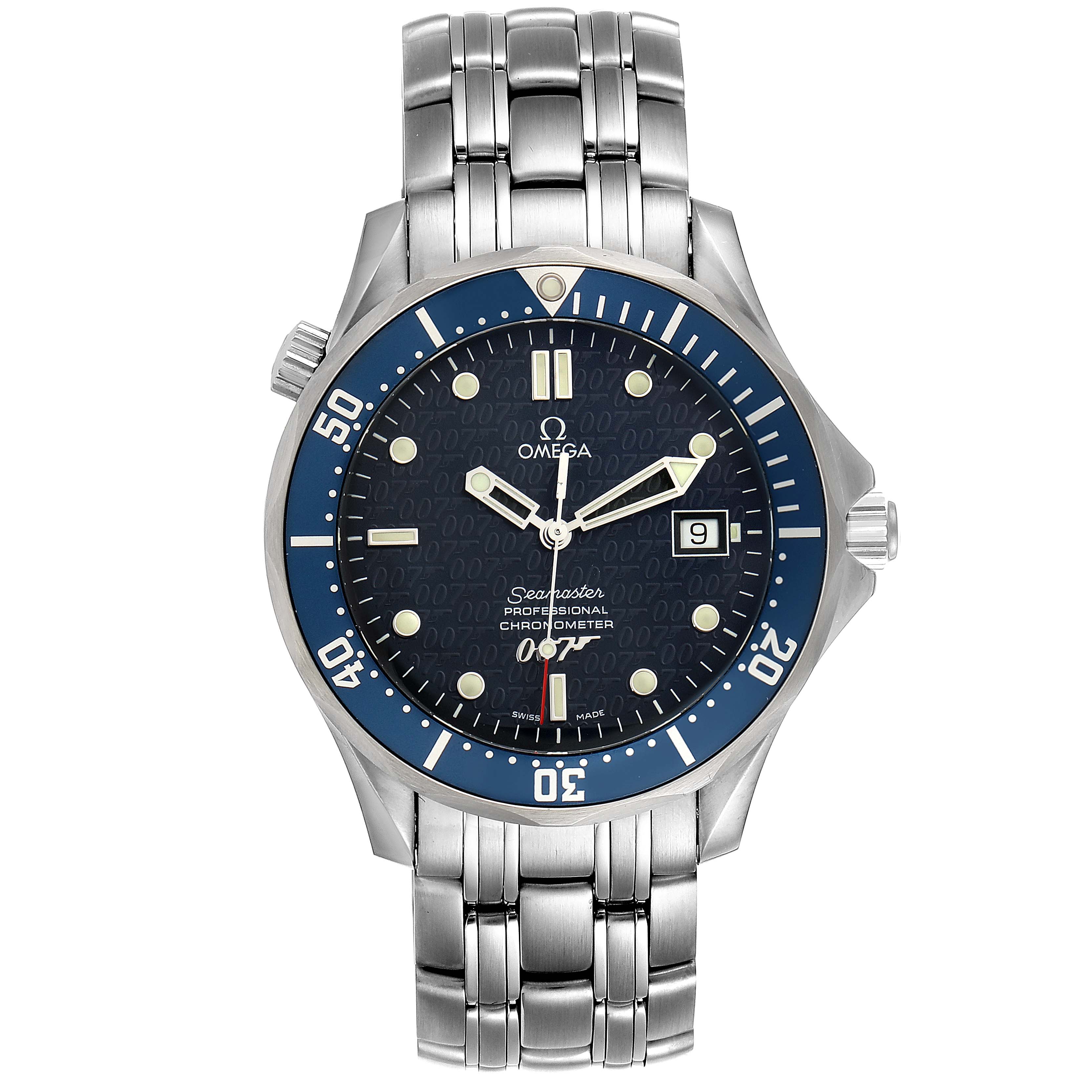 This is a front view of the Omega Seamaster 2537.80.00 Men's Stainless Steel Blue Dial 2537.80.00 Men's Stainless Steel Blue Dial watch, showing its dial, bezel, and bracelet.