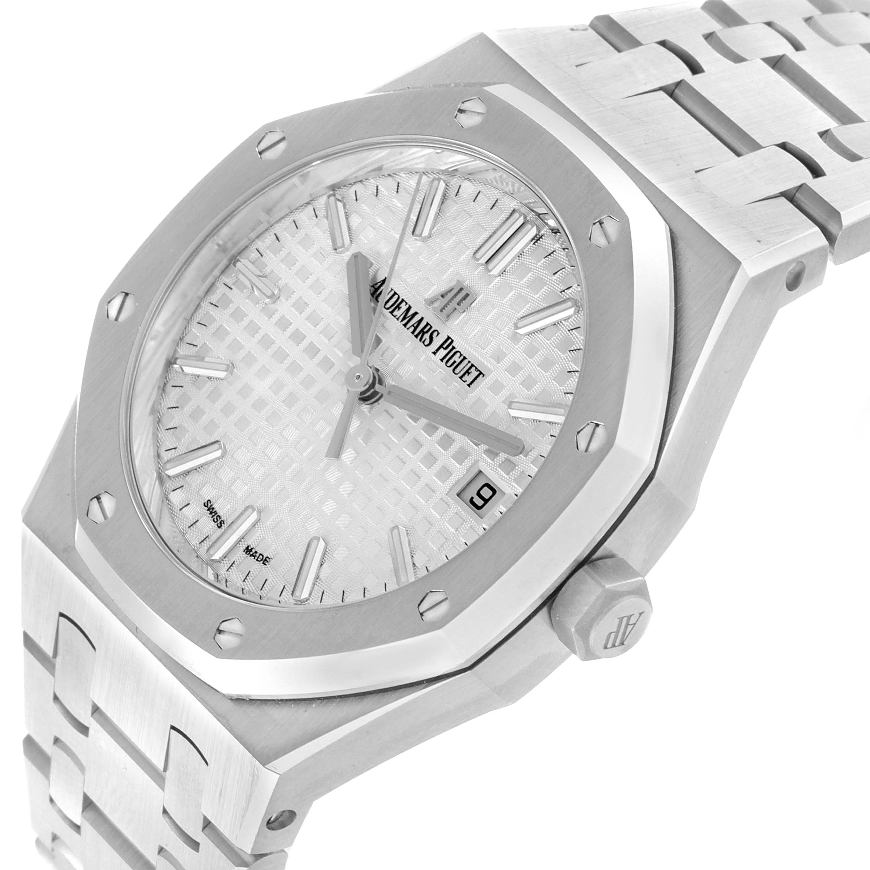 The image shows a detailed angled view of the Audemars Piguet Royal Oak 77350ST.OO.1261ST.01 Men's Stainless Steel White Dial 77350ST.OO.1261ST.01 Men's Stainless Steel White Dial watch highlighting its face, bezel, crown, and part of the bracelet.