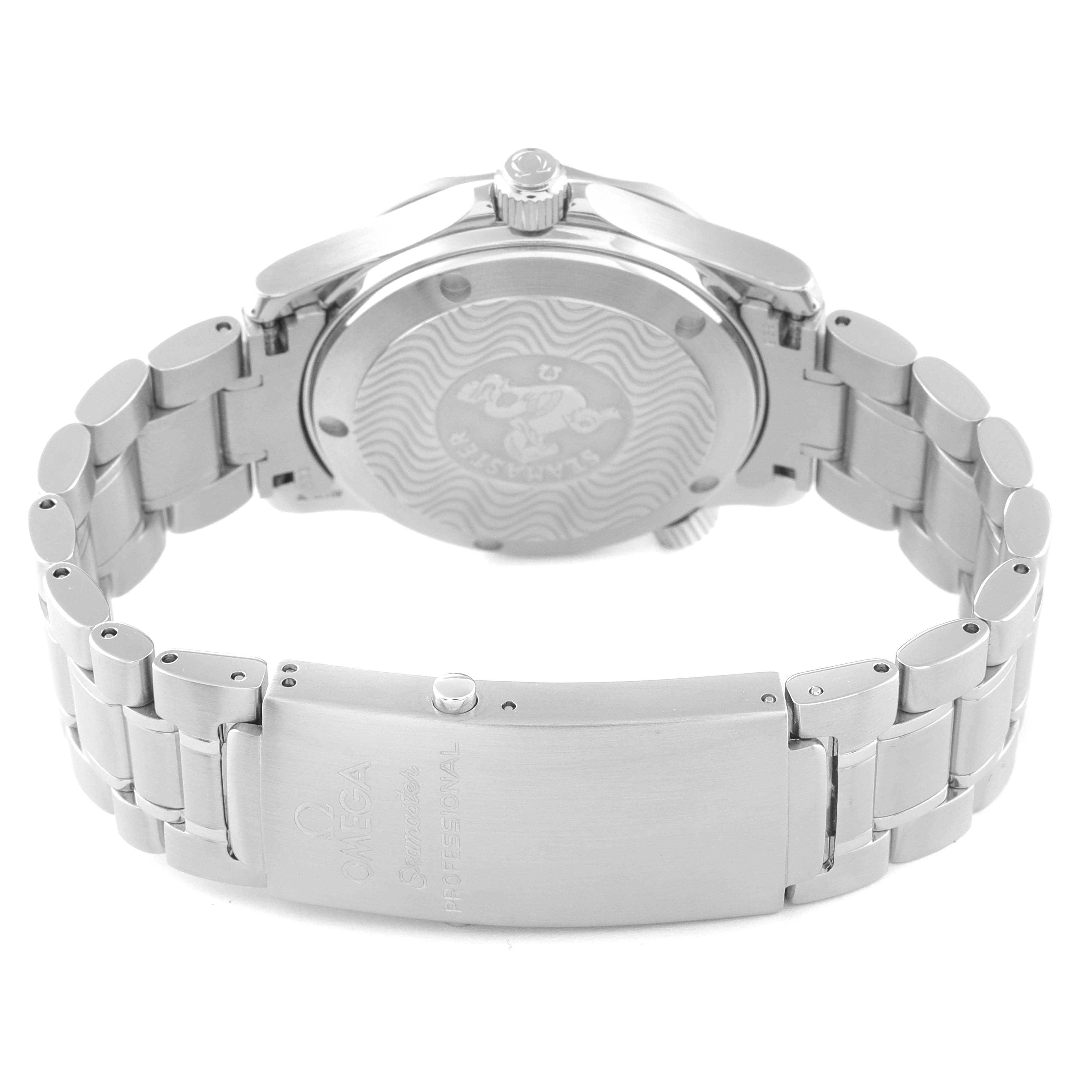 The image shows the back and clasp of an Omega Seamaster 2252.50.00 Men's Stainless Steel Black Dial 2252.50.00 Men's Stainless Steel Black Dial watch with its stainless steel bracelet.