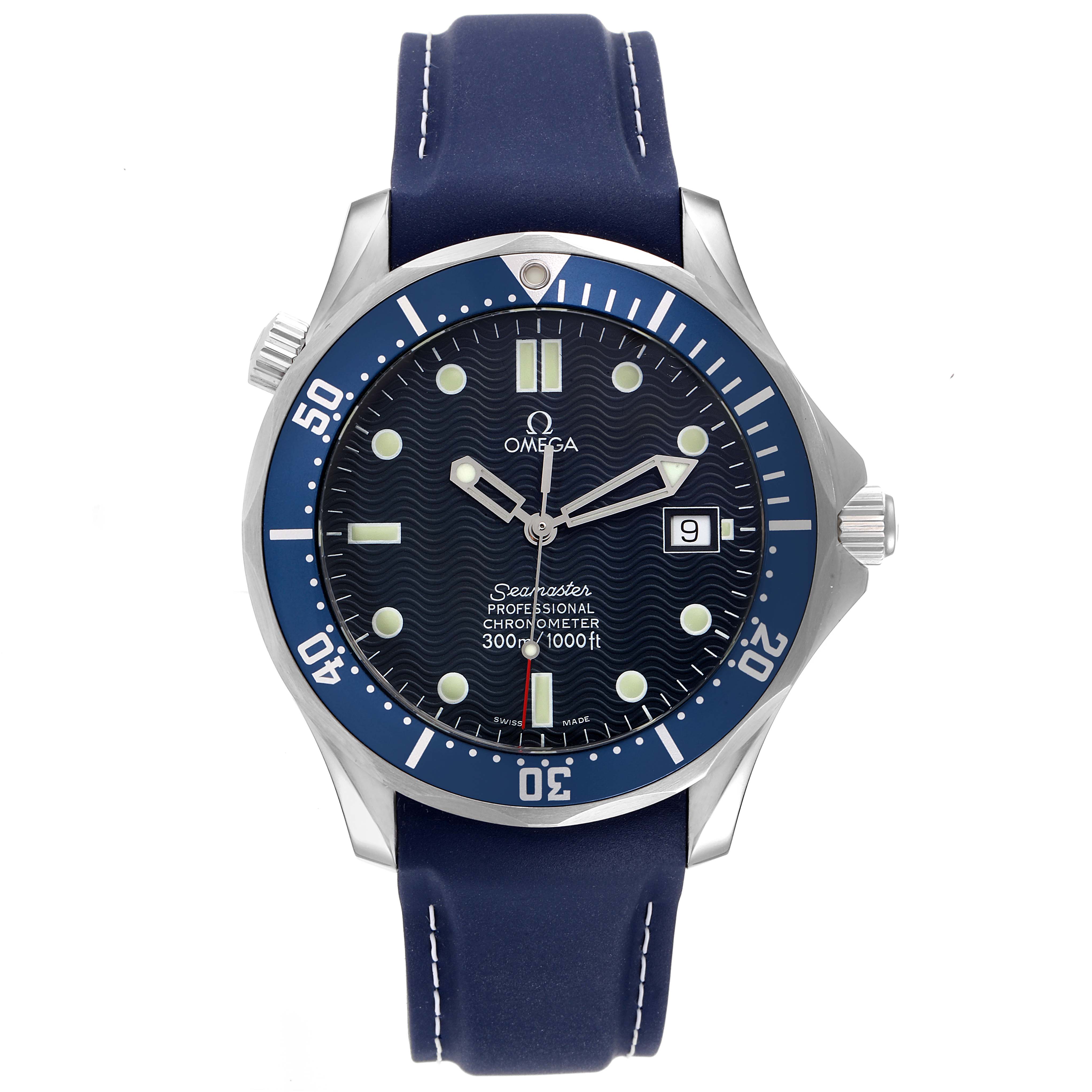 This Omega Seamaster 2531.80.00 Men's Stainless Steel Blue Dial 2531.80.00 Men's Stainless Steel Blue Dial watch is shown from the front, displaying the face, bezel, hands, and strap.