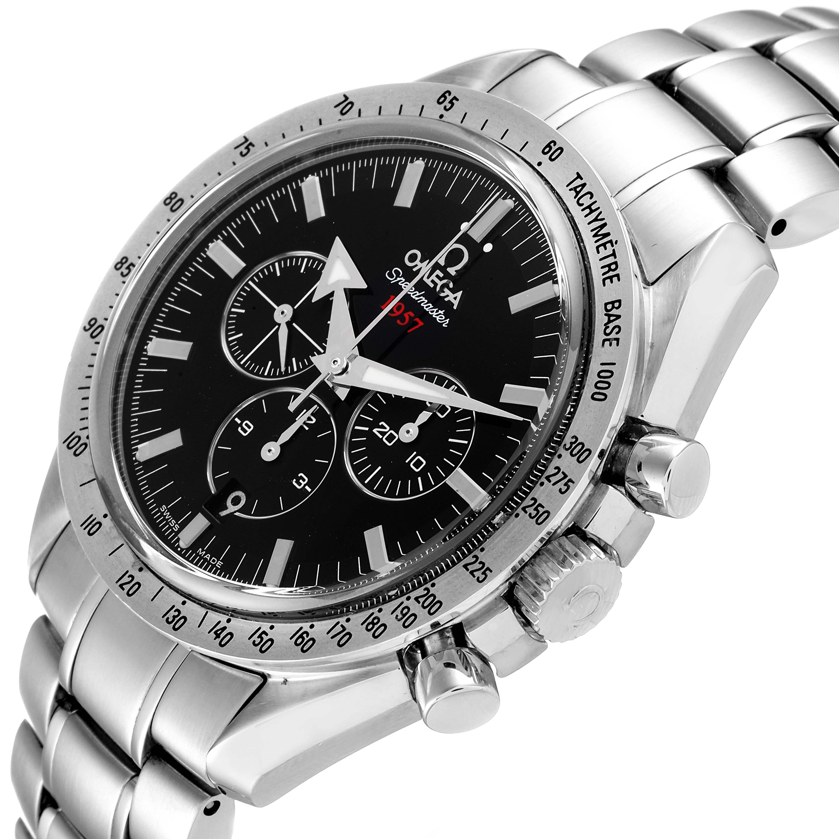 The image shows an Omega Speedmaster 321.10.42.50.01.001 Men
s Stainless Steel Black Dial 321.10.42.50.01.001 Men
s Stainless Steel Black Dial watch at a slight angle, highlighting its face, bezel, crown, pushers, and metal bracelet.